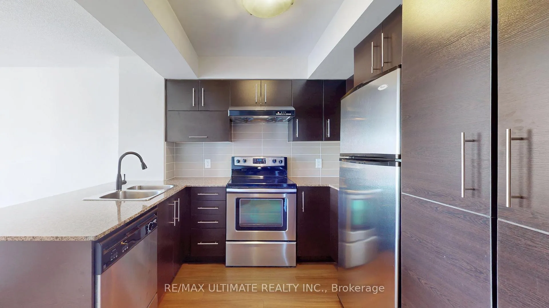 Photo 15 of Unit 718, 273 South Park Road, Markham, Commerce Valley — HOMEH