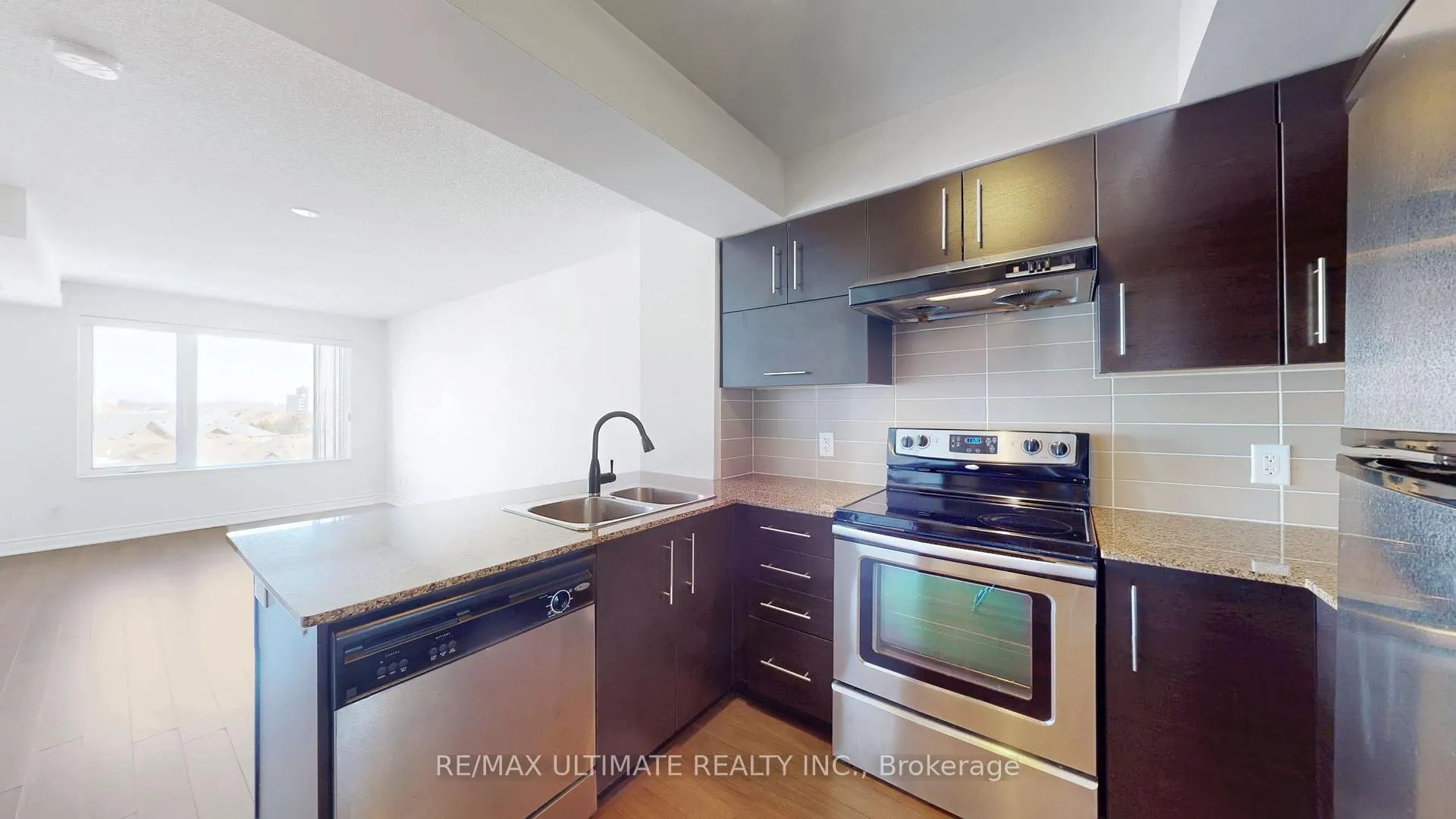 Photo 16 of Unit 718, 273 South Park Road, Markham, Commerce Valley — HOMEH