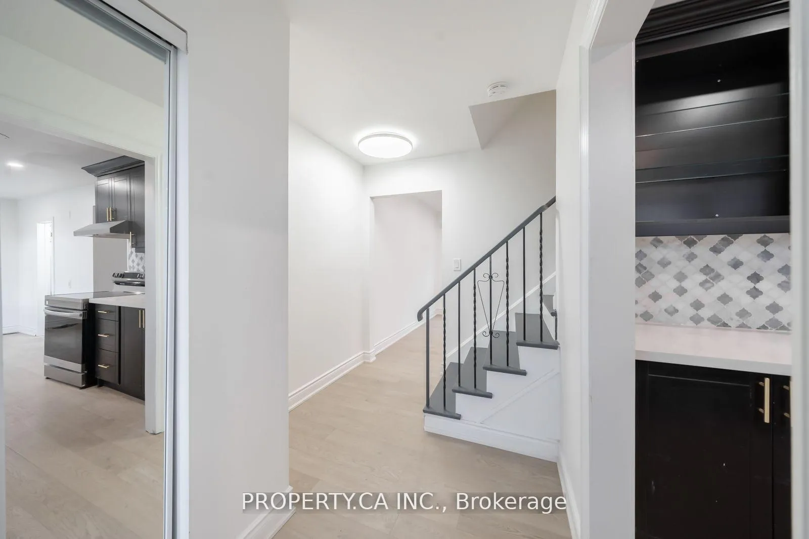 Photo 12 of 118 Crawforth Street, Whitby, Blue Grass Meadows — HOMEH