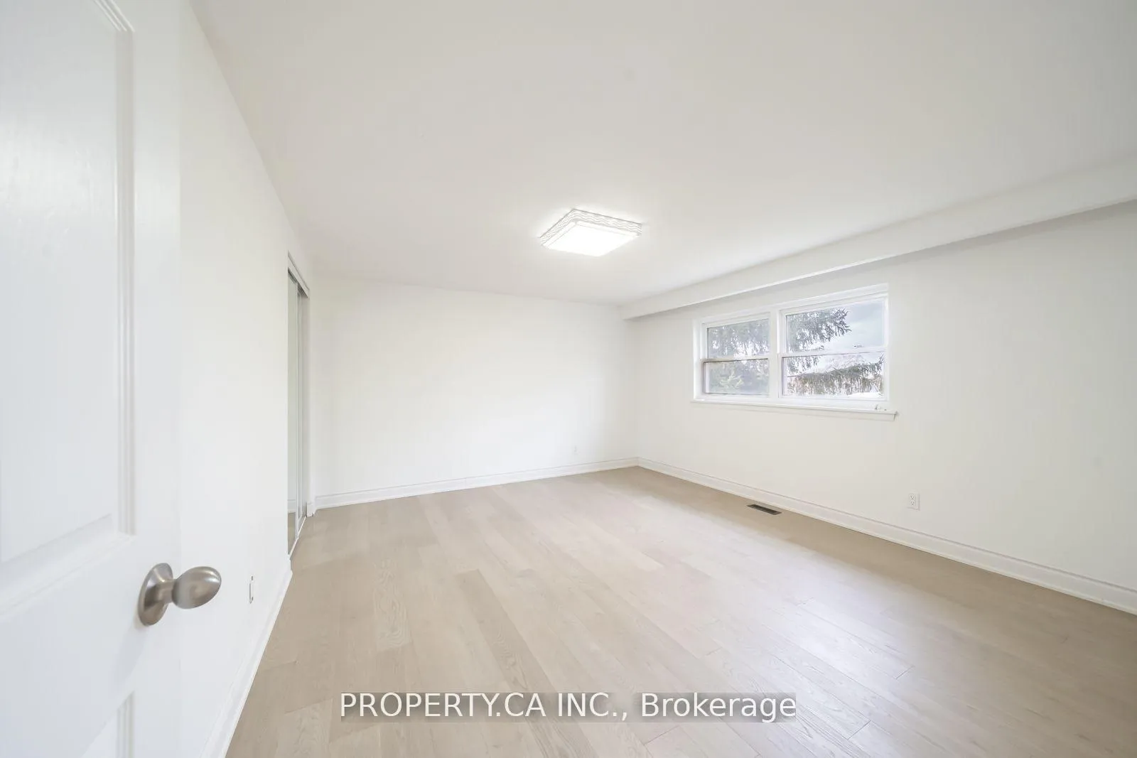 Photo 19 of 118 Crawforth Street, Whitby, Blue Grass Meadows — HOMEH