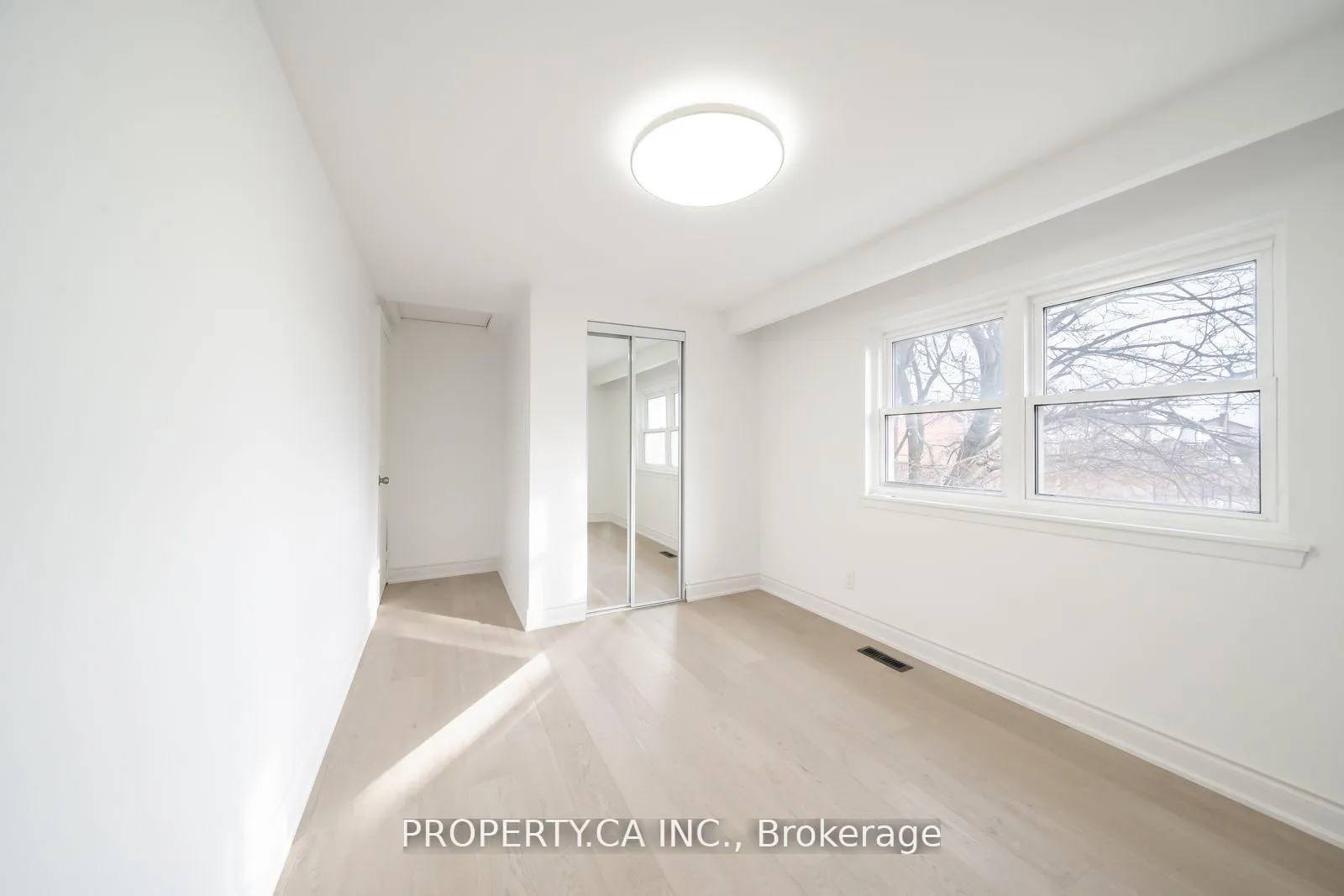 Photo 21 of 118 Crawforth Street, Whitby, Blue Grass Meadows — HOMEH