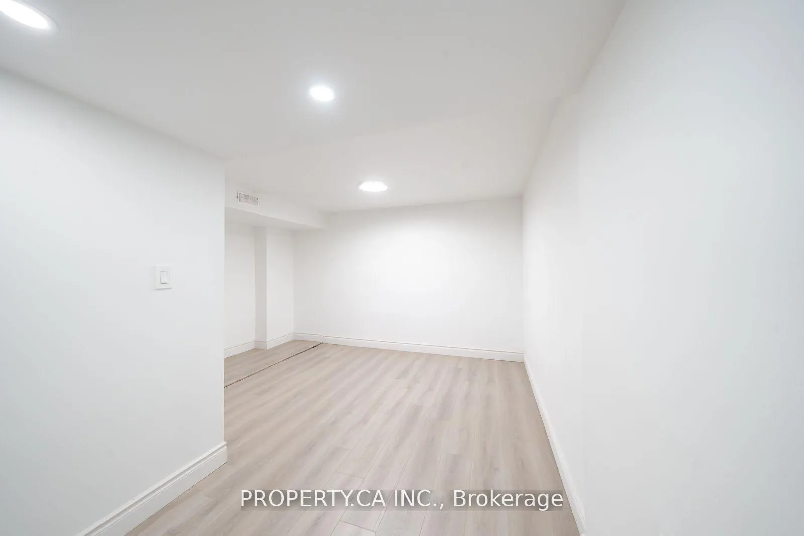 Photo 28 of 118 Crawforth Street, Whitby, Blue Grass Meadows — HOMEH