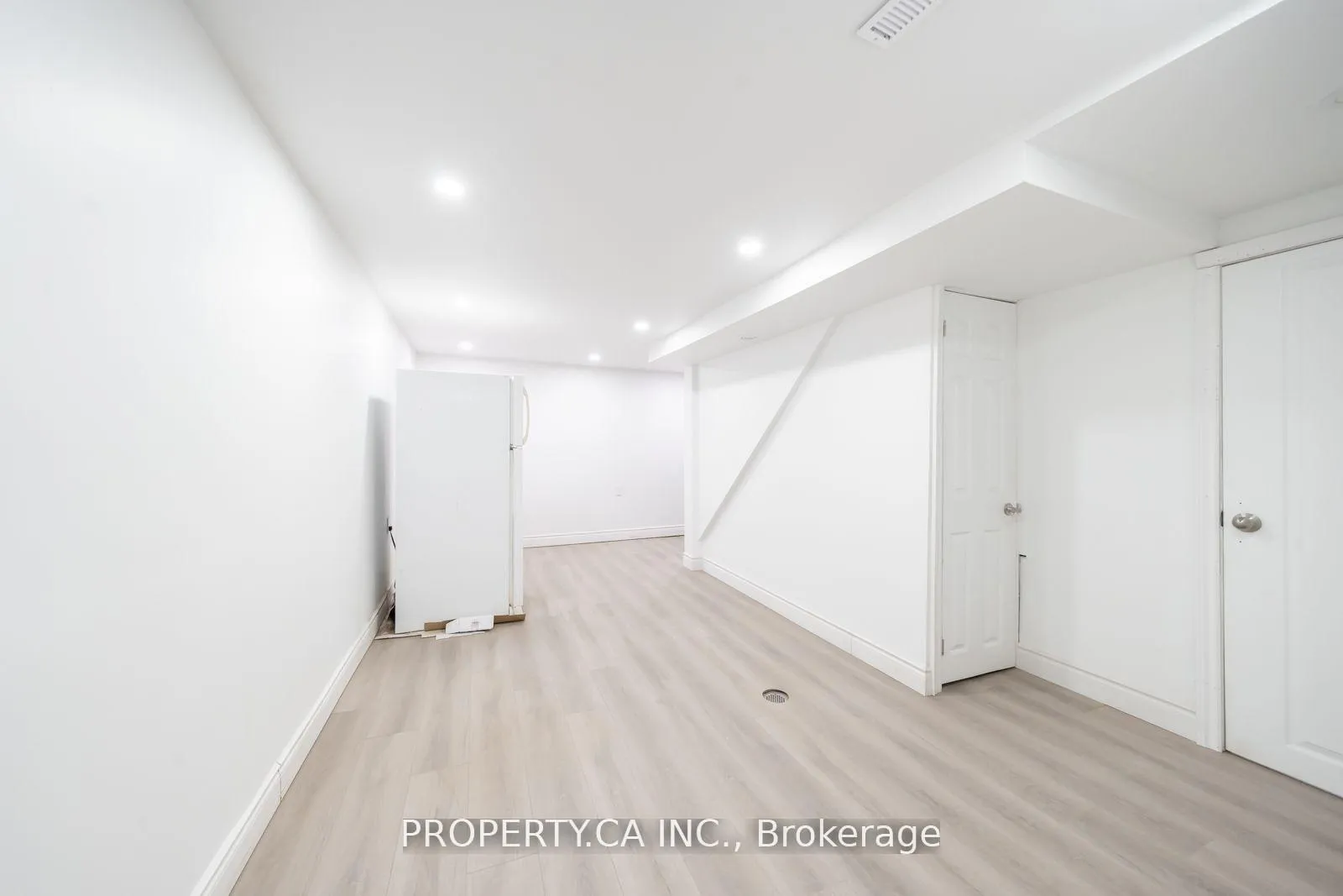 Photo 31 of 118 Crawforth Street, Whitby, Blue Grass Meadows — HOMEH