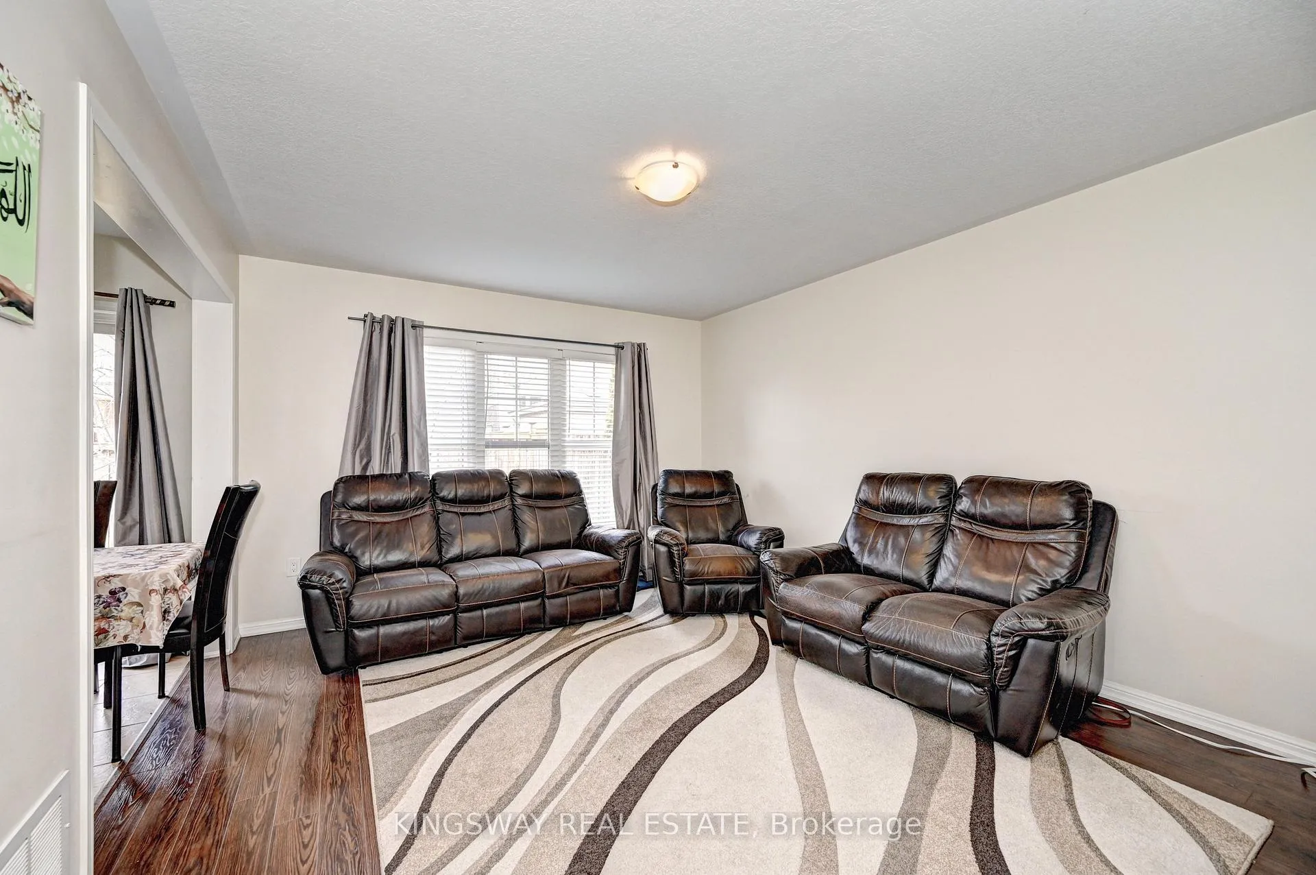 Photo 9 of 4 Dalton Drive, Cambridge — HOMEH