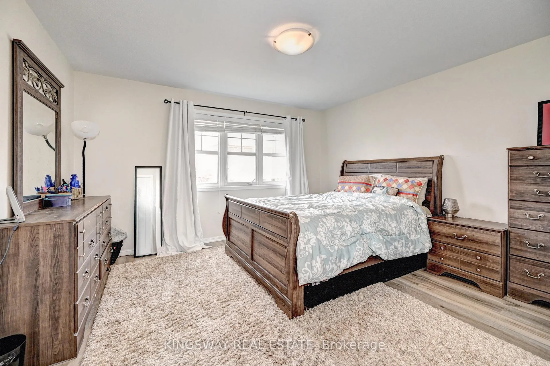 Photo 19 of 4 Dalton Drive, Cambridge — HOMEH