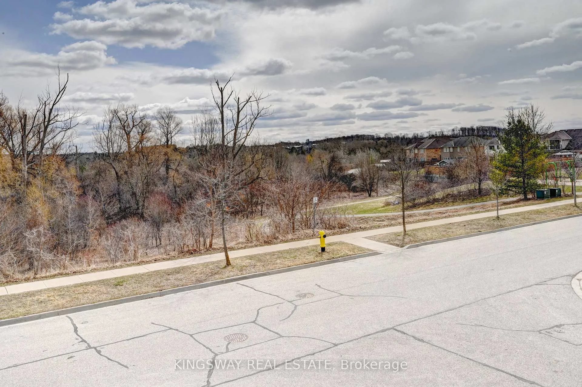 Photo 30 of 4 Dalton Drive, Cambridge — HOMEH
