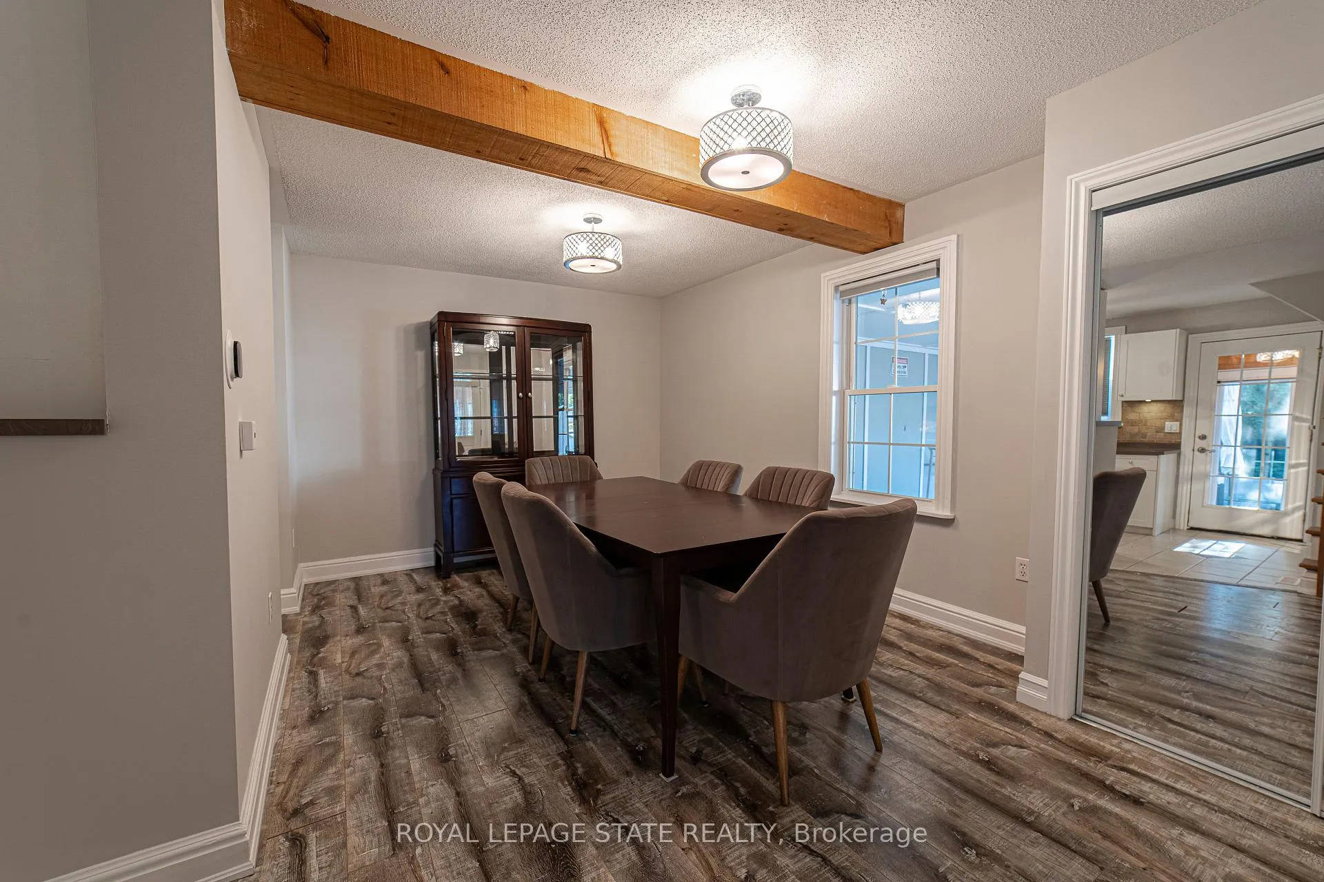 Photo 7 of 12 Maple Avenue, Hamilton, Stoney Creek — HOMEH