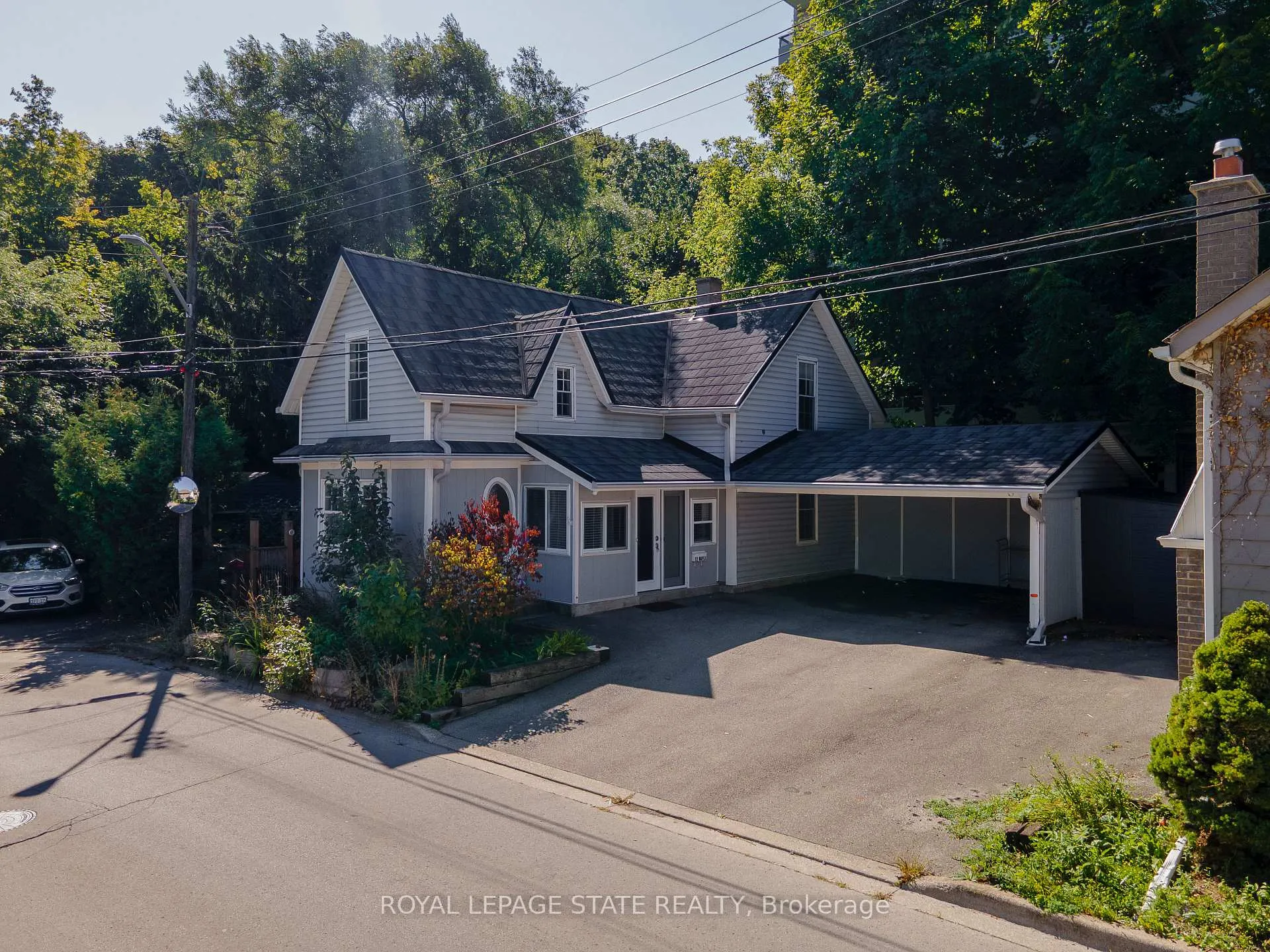 Photo 44 of 12 Maple Avenue, Hamilton, Stoney Creek — HOMEH