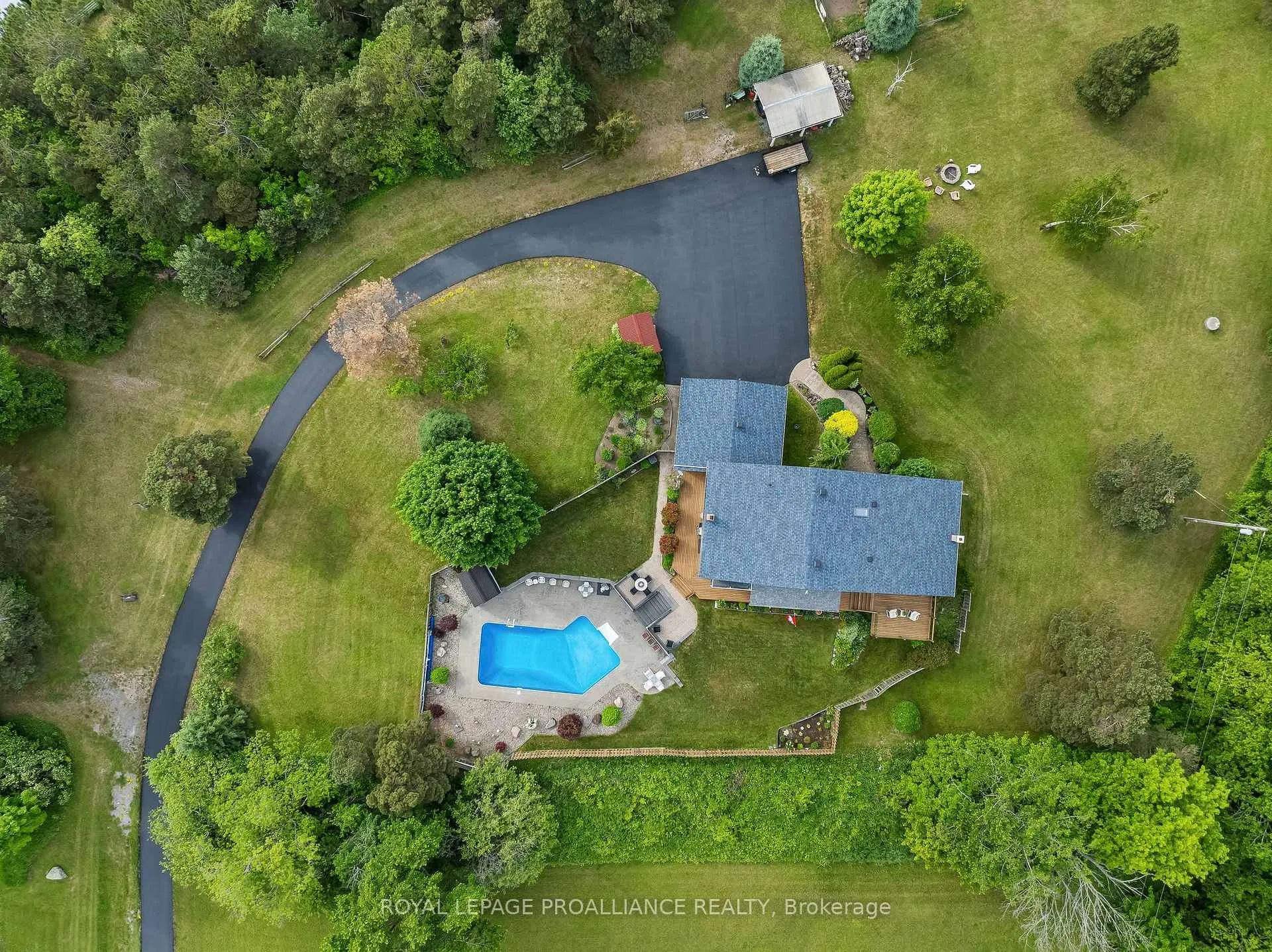 Photo 3 of 748 County Rd 26, Brighton — HOMEH