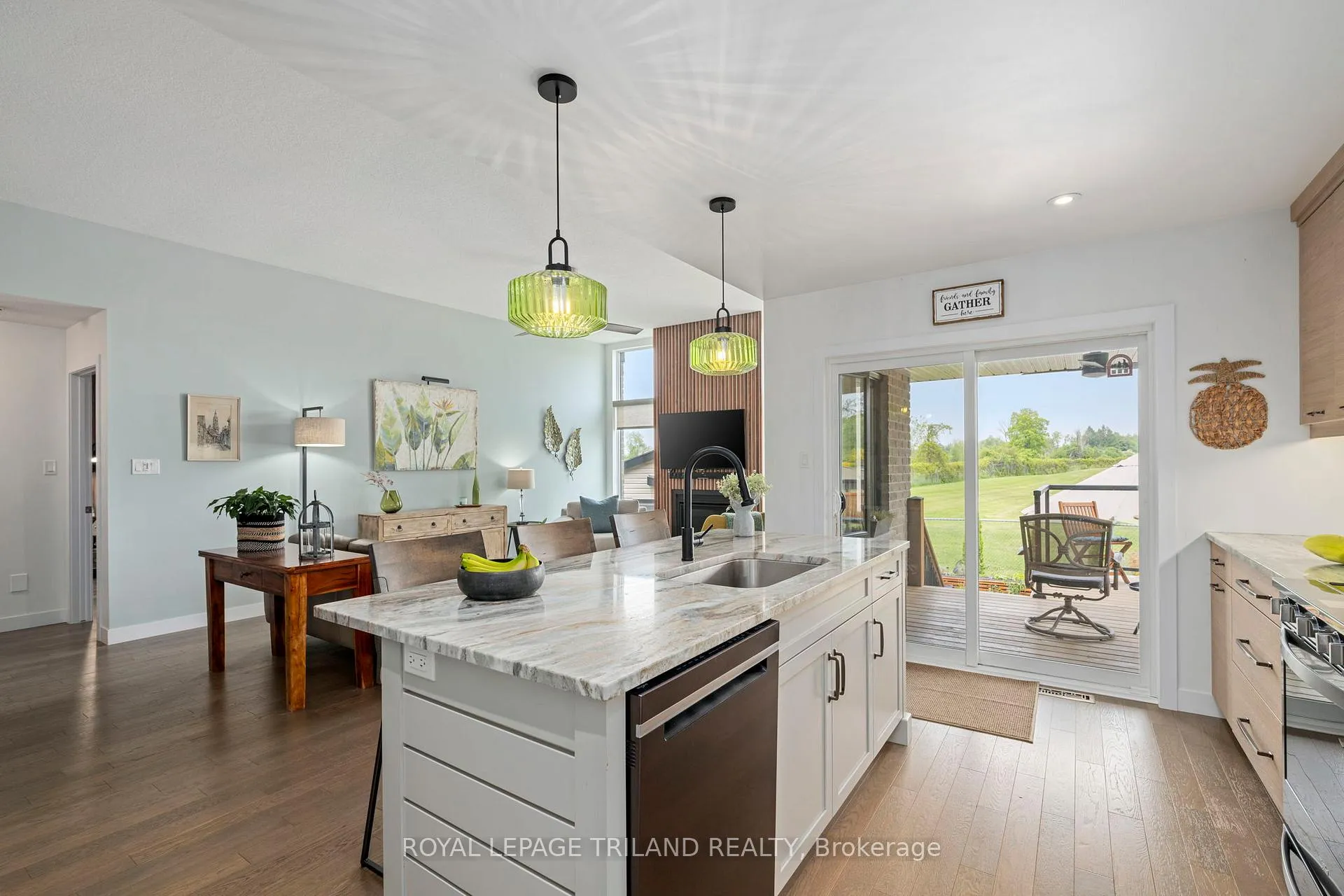 Photo 20 of 208 Emery Street, Central Elgin, Rural Central Elgin — HOMEH
