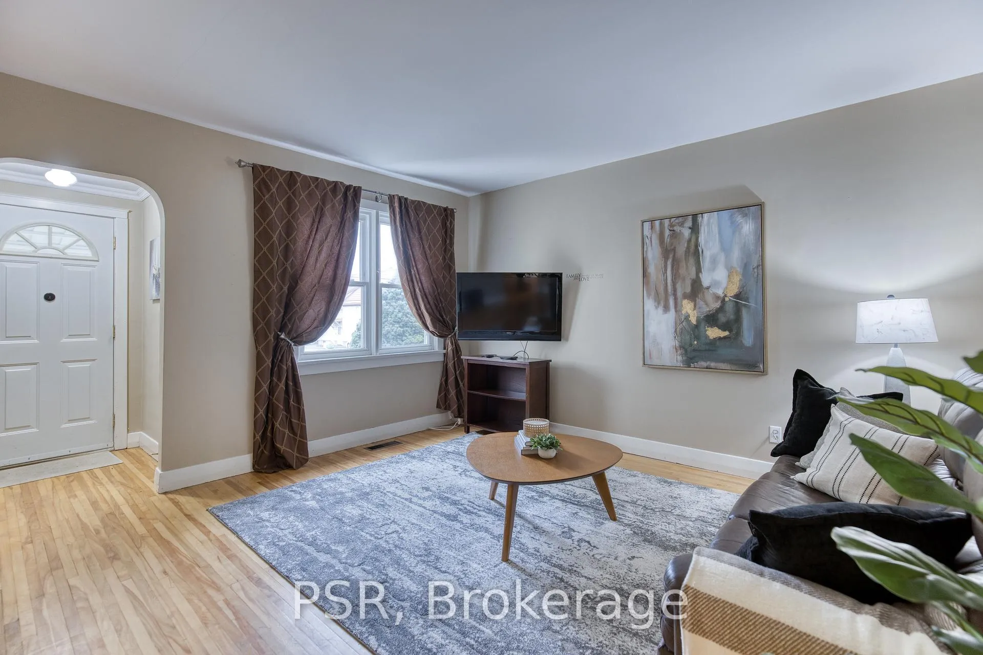 Photo 2 of 94 North Drive, Kitchener — HOMEH