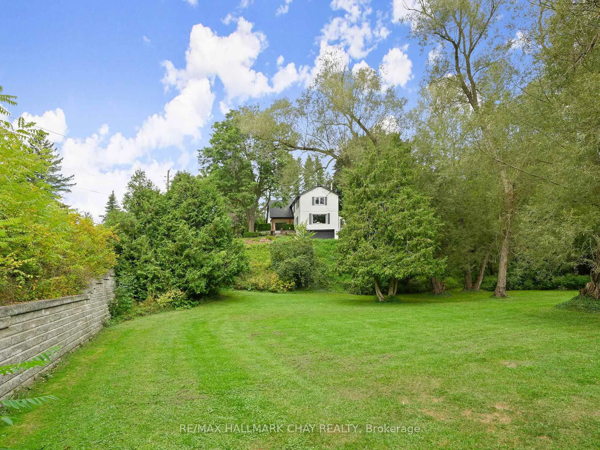 Photo 37 of 5053 Boyne Street, New Tecumseth, Alliston — HOMEH