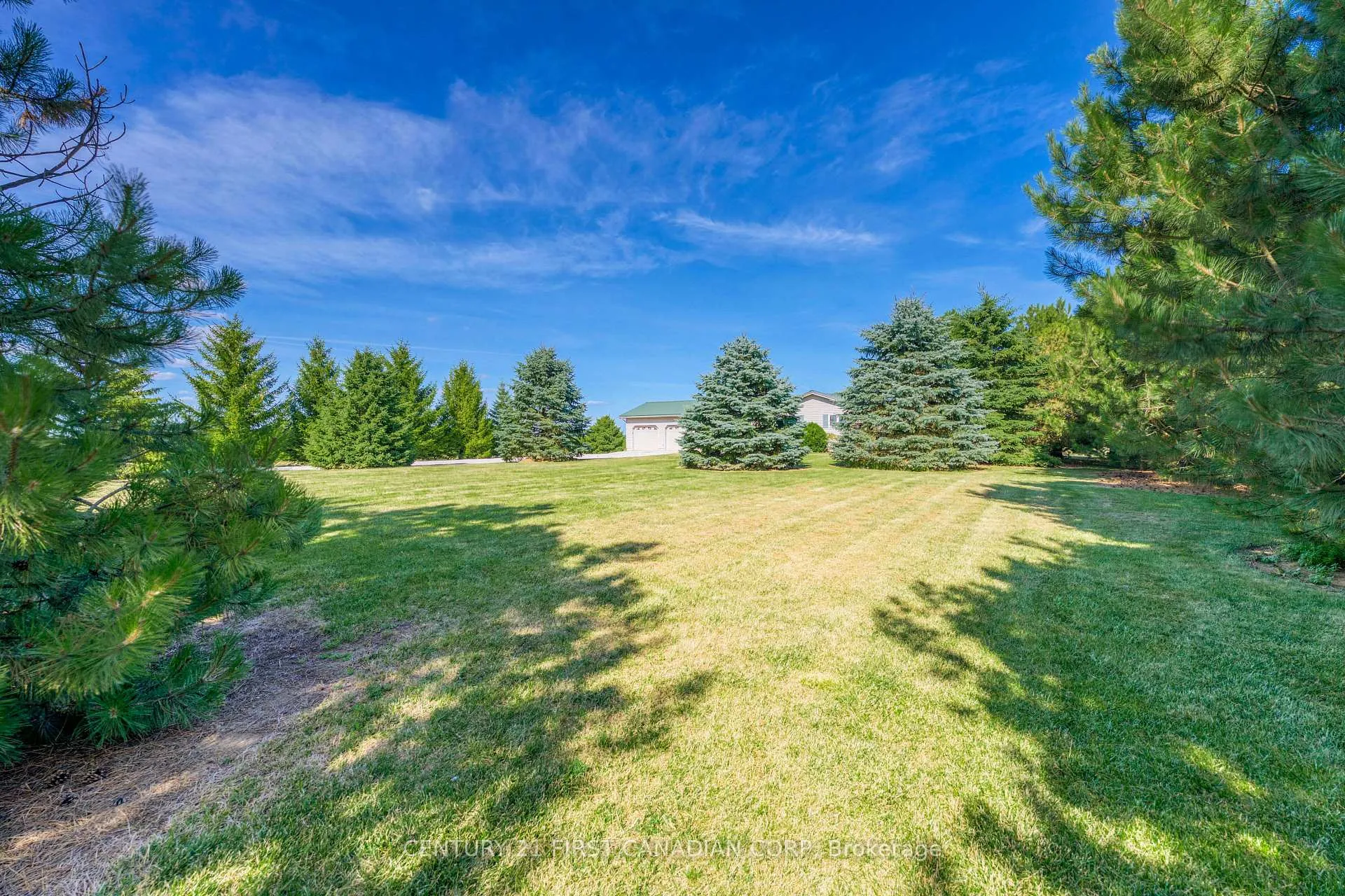 Photo 2 of 726 Gould Road, Dawn-Euphemia — HOMEH