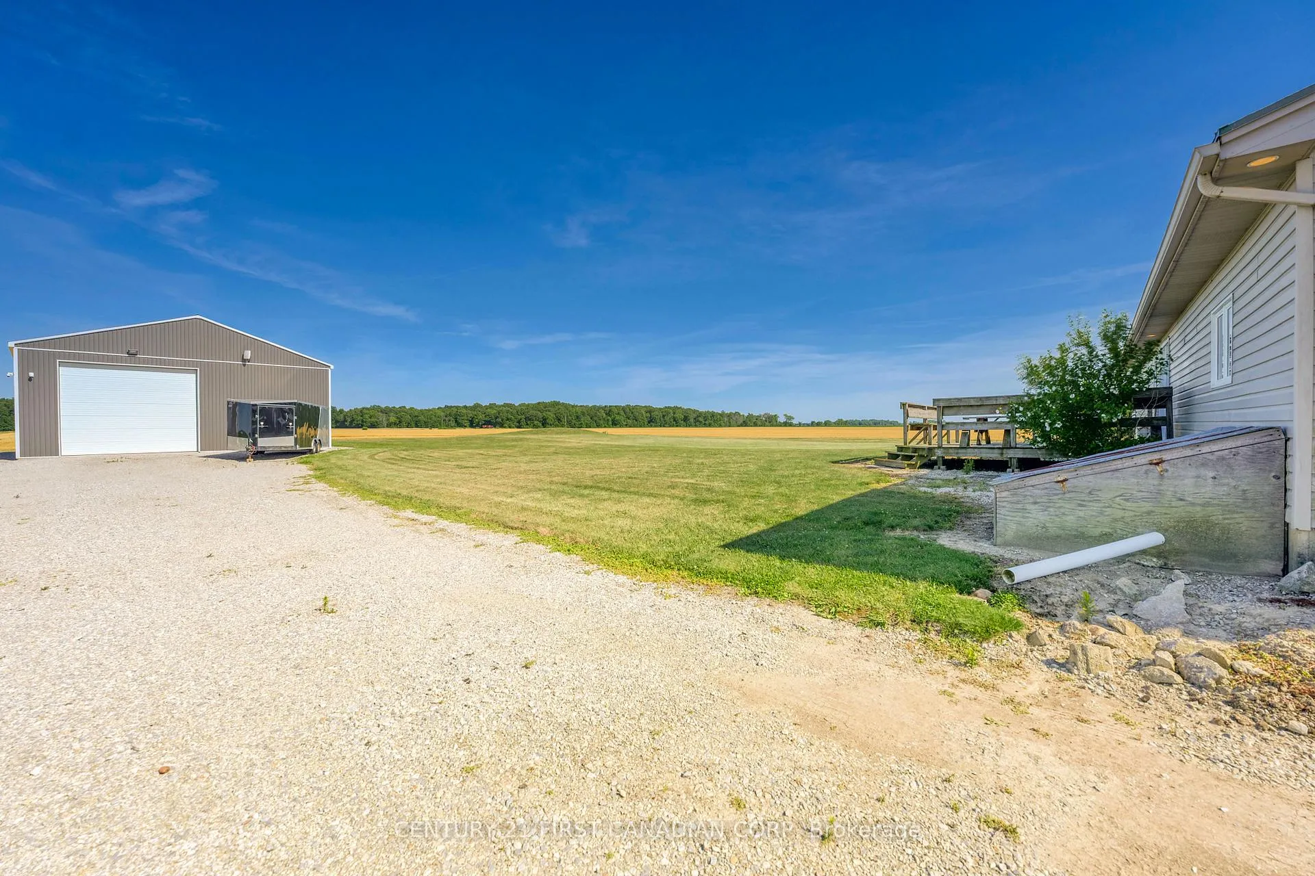 Photo 4 of 726 Gould Road, Dawn-Euphemia — HOMEH