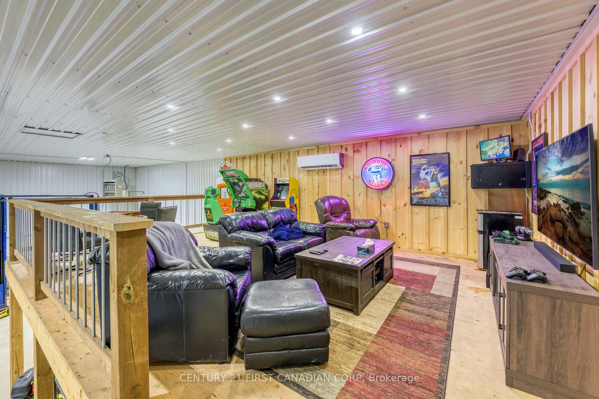 Photo 12 of 726 Gould Road, Dawn-Euphemia — HOMEH