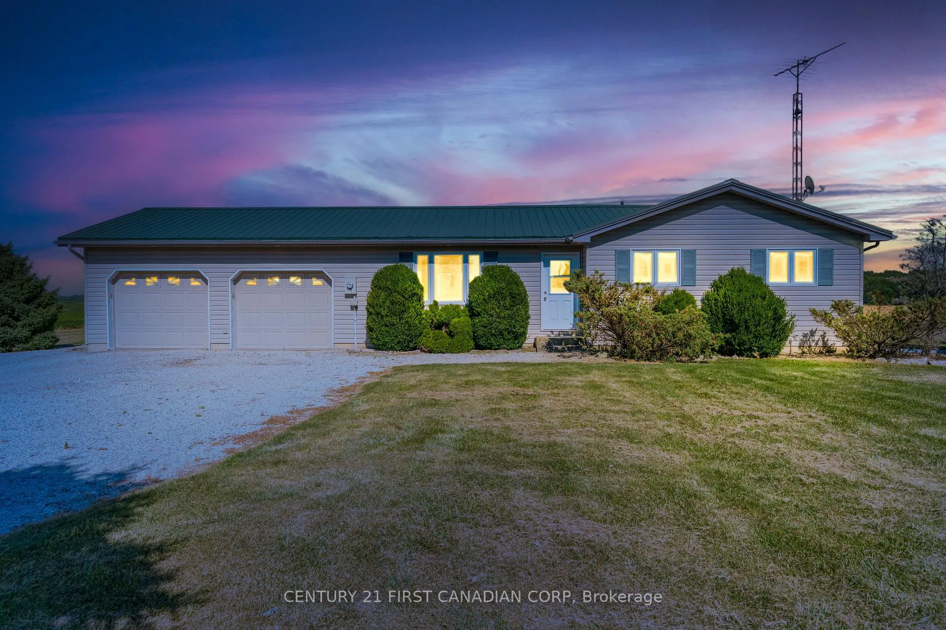 Photo 22 of 726 Gould Road, Dawn-Euphemia — HOMEH