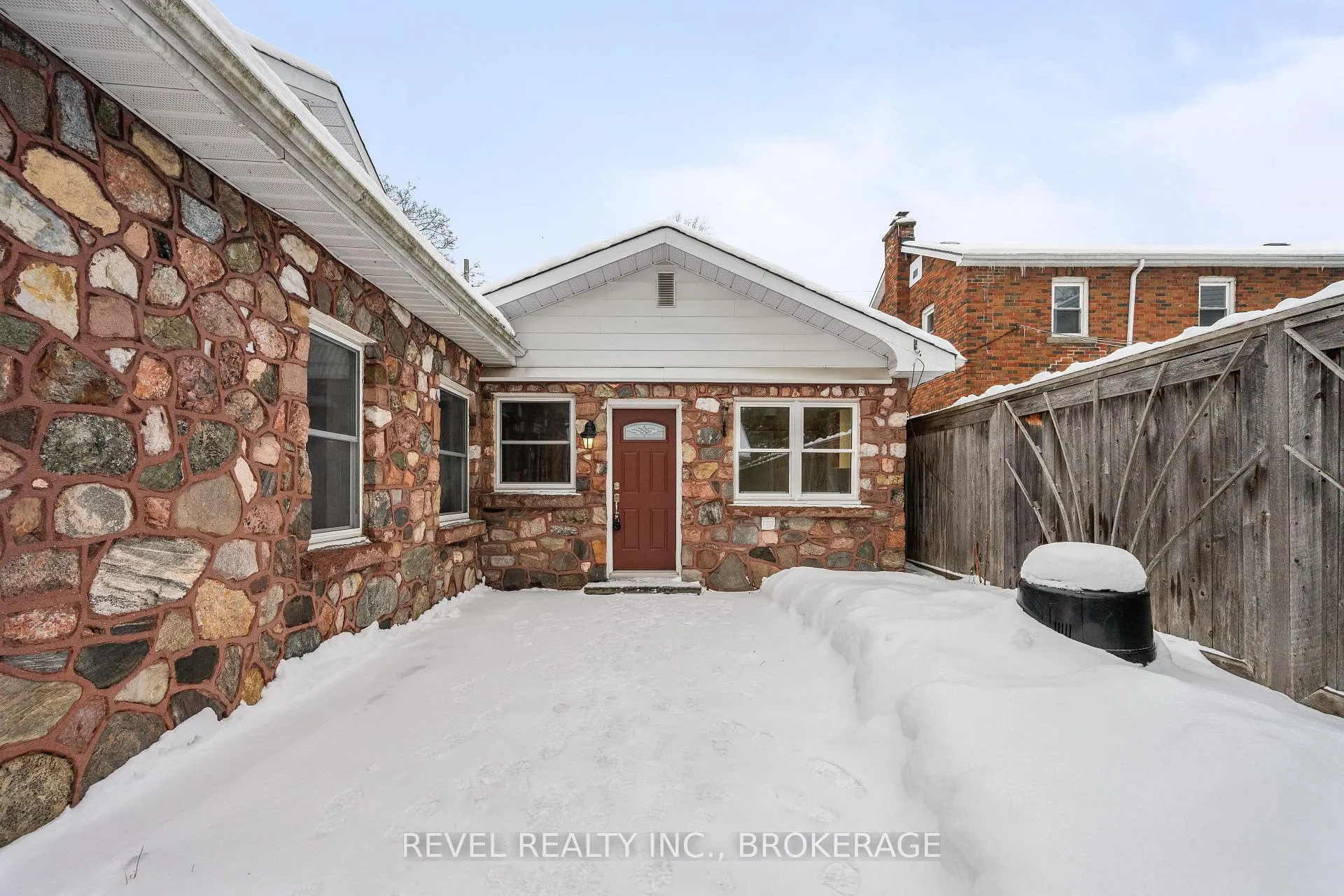 Photo 25 of 235 Park Street, Kingston, Central City East — HOMEH