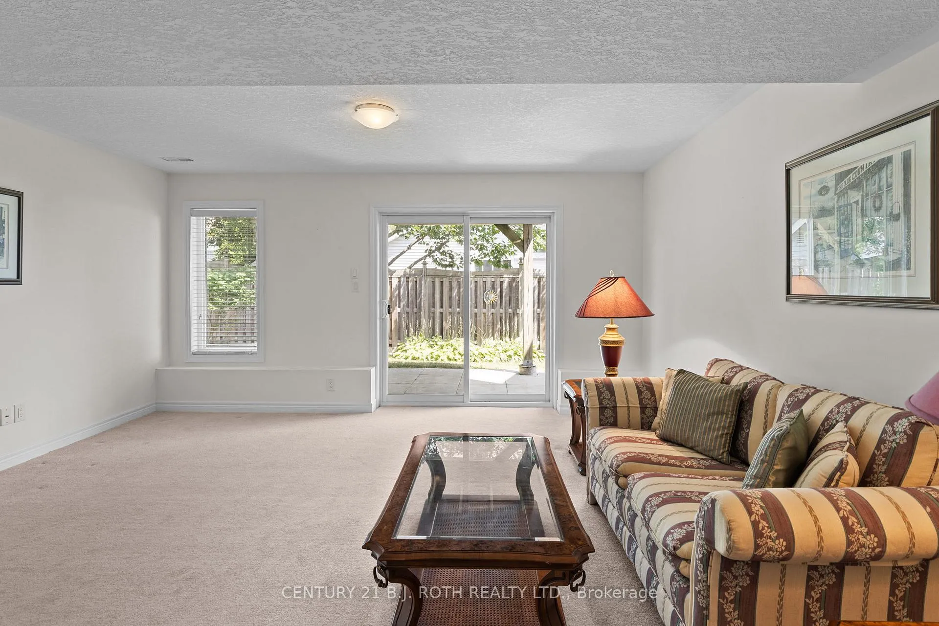 Photo 20 of 8 Canterbury Circle, Orillia — HOMEH