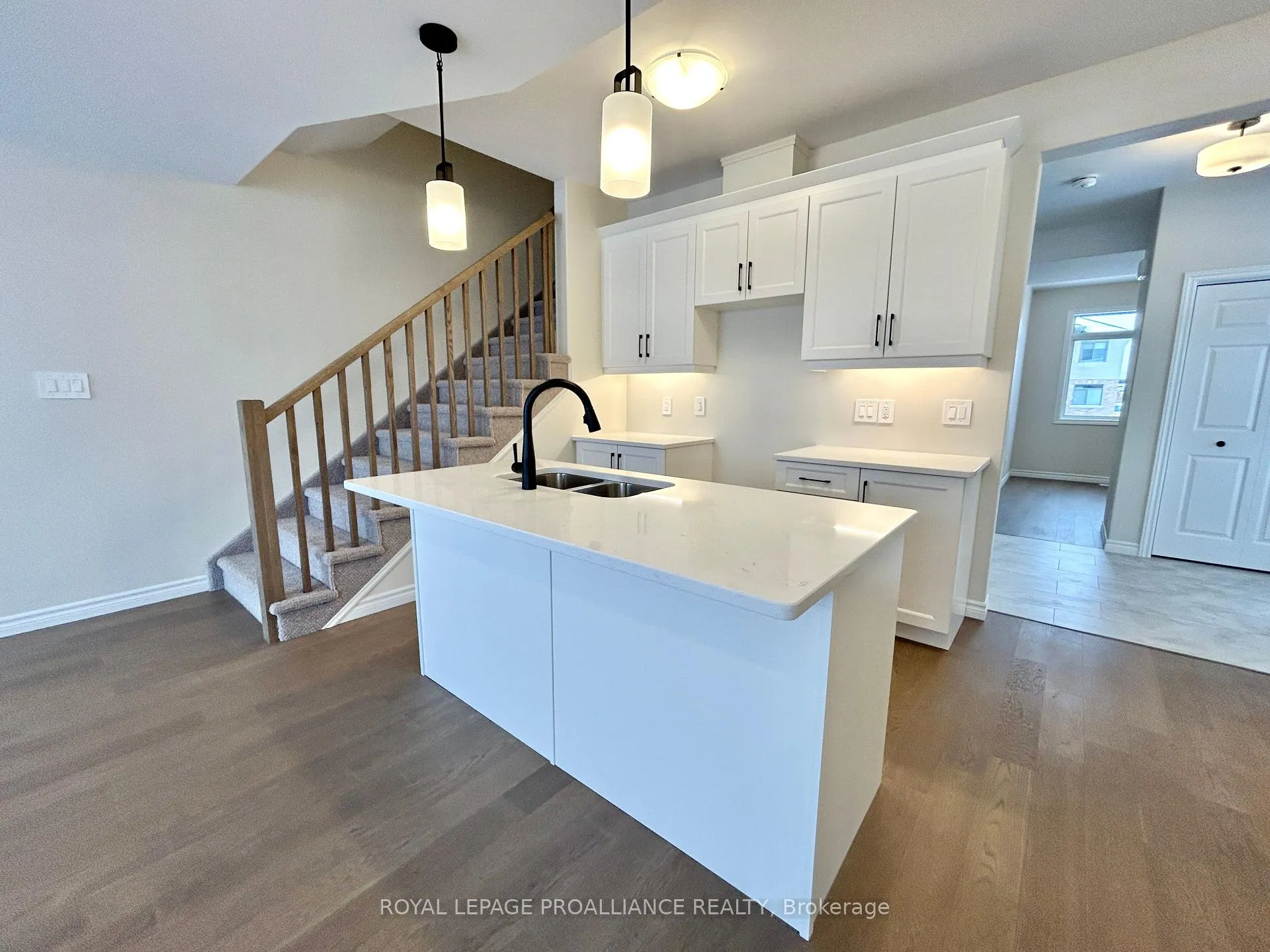 Photo 7 of 1 Otonabee Street, Belleville, Thurlow Ward — HOMEH