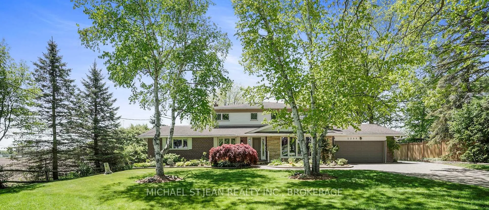 Front of 2399 Golf Club Road