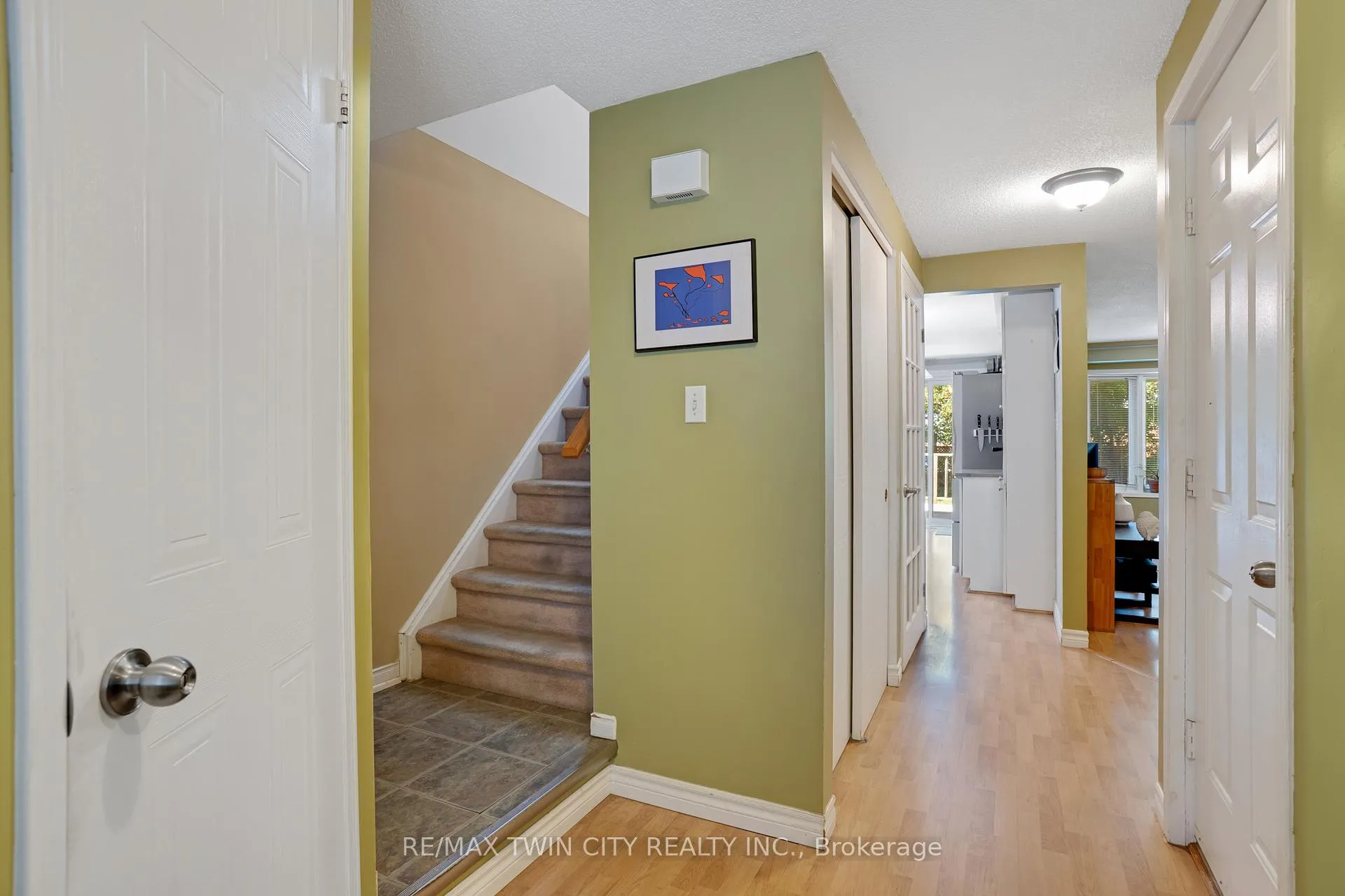 Photo 9 of 471 Exmoor Street, Waterloo — HOMEH