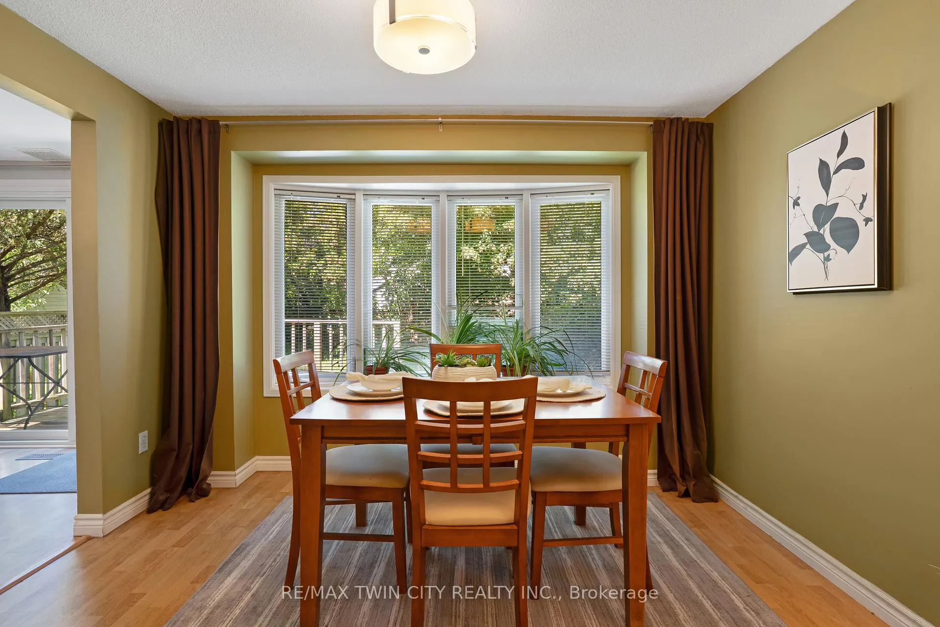 Photo 16 of 471 Exmoor Street, Waterloo — HOMEH