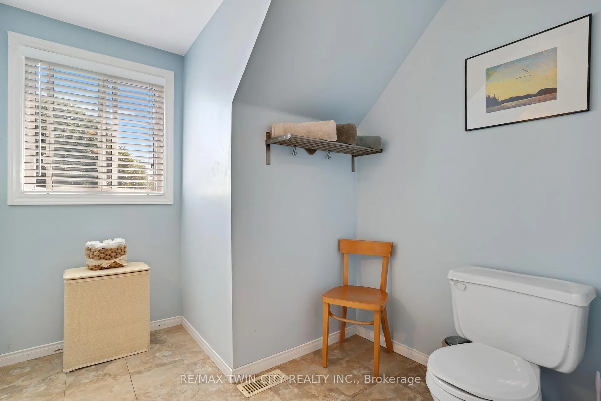 Photo 25 of 471 Exmoor Street, Waterloo — HOMEH