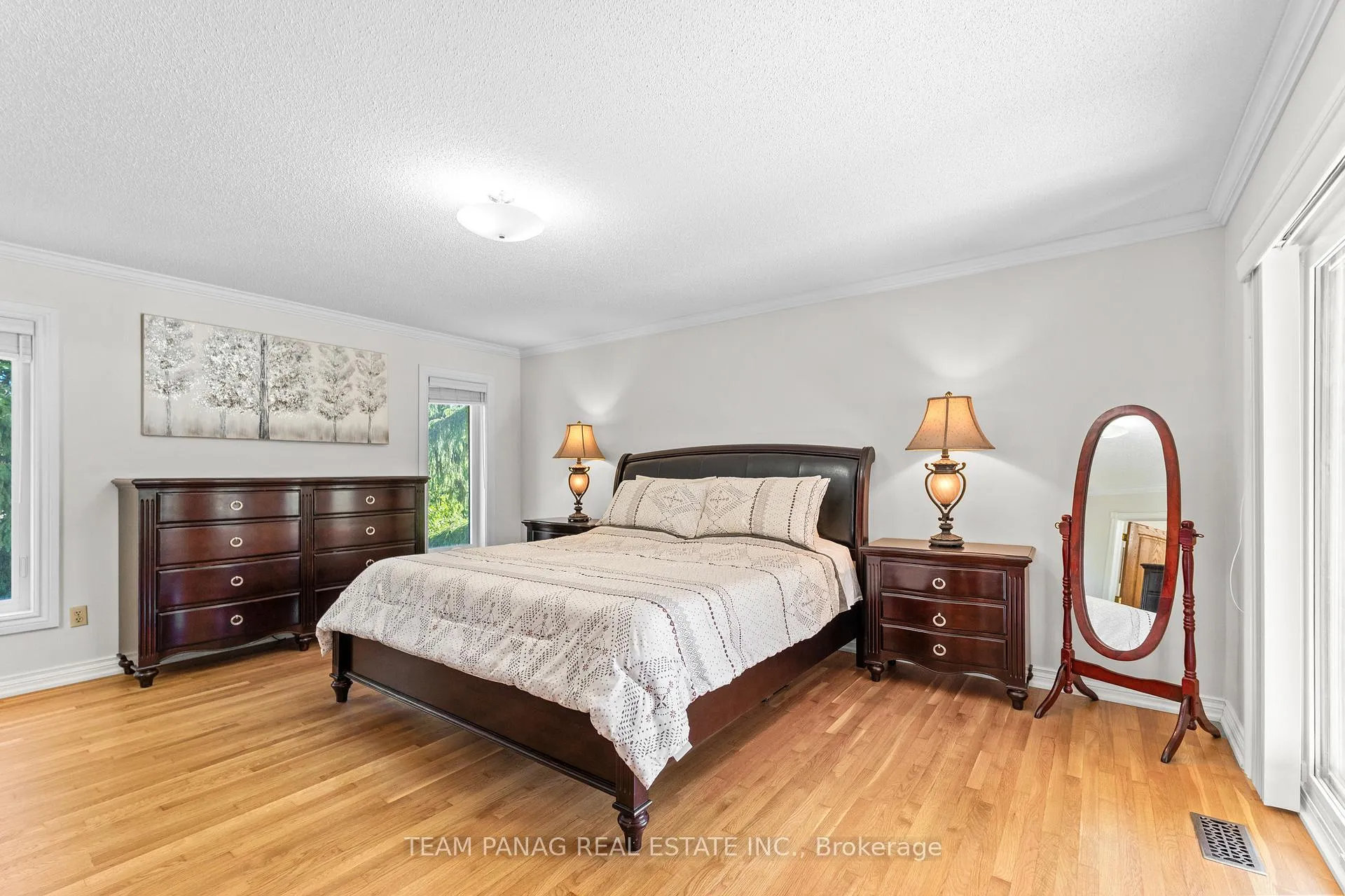 Photo 16 of 6 Leone Lane, Brampton, Toronto Gore Rural Estate — HOMEH