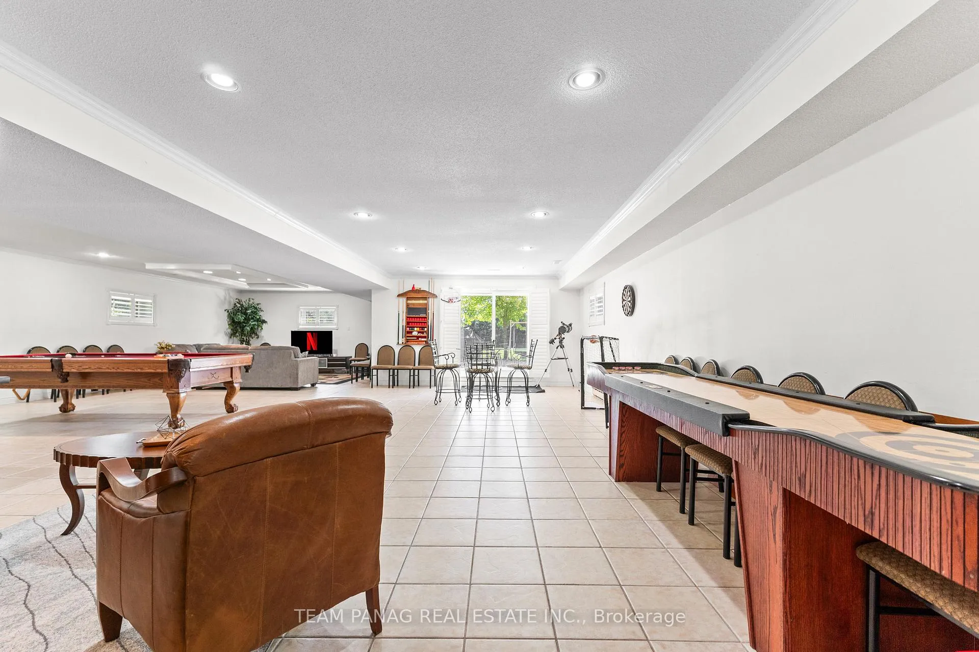 Photo 37 of 6 Leone Lane, Brampton, Toronto Gore Rural Estate — HOMEH