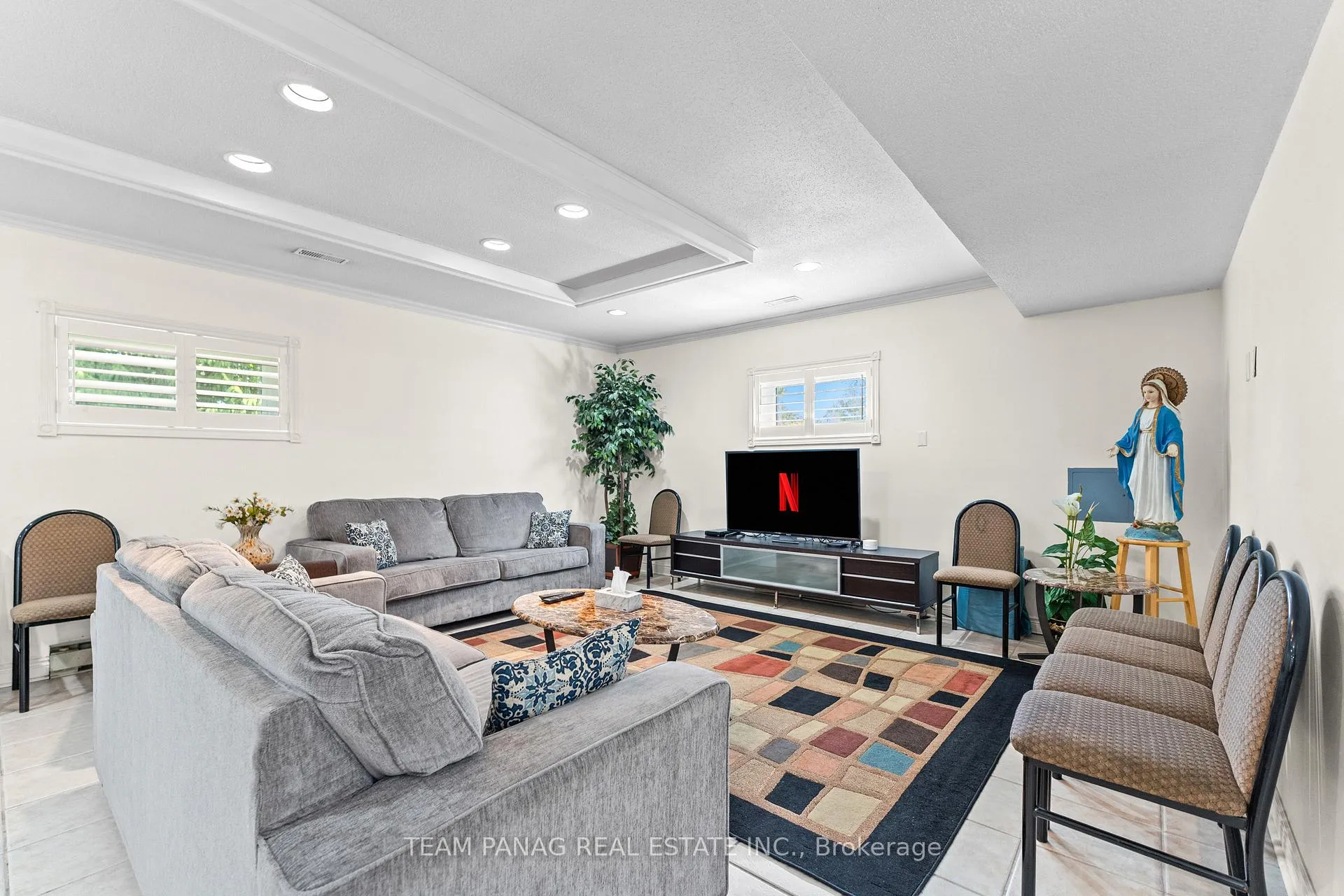 Photo 41 of 6 Leone Lane, Brampton, Toronto Gore Rural Estate — HOMEH