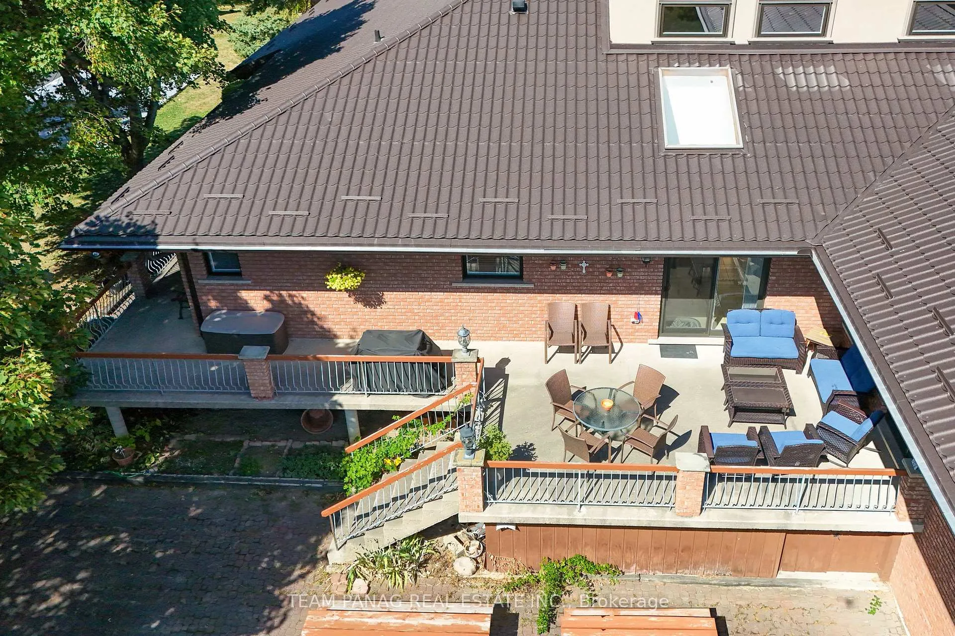 Photo 44 of 6 Leone Lane, Brampton, Toronto Gore Rural Estate — HOMEH