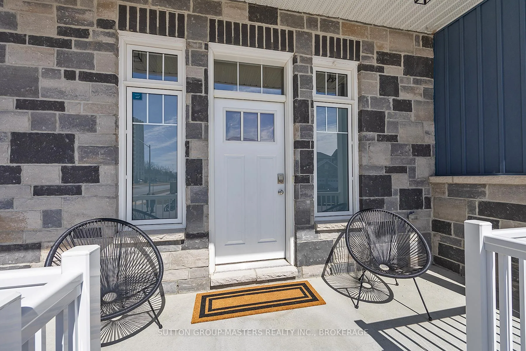 Photo 5 of 200 Mill Pond Place, Kingston, West of Sir John A. Blvd — HOMEH