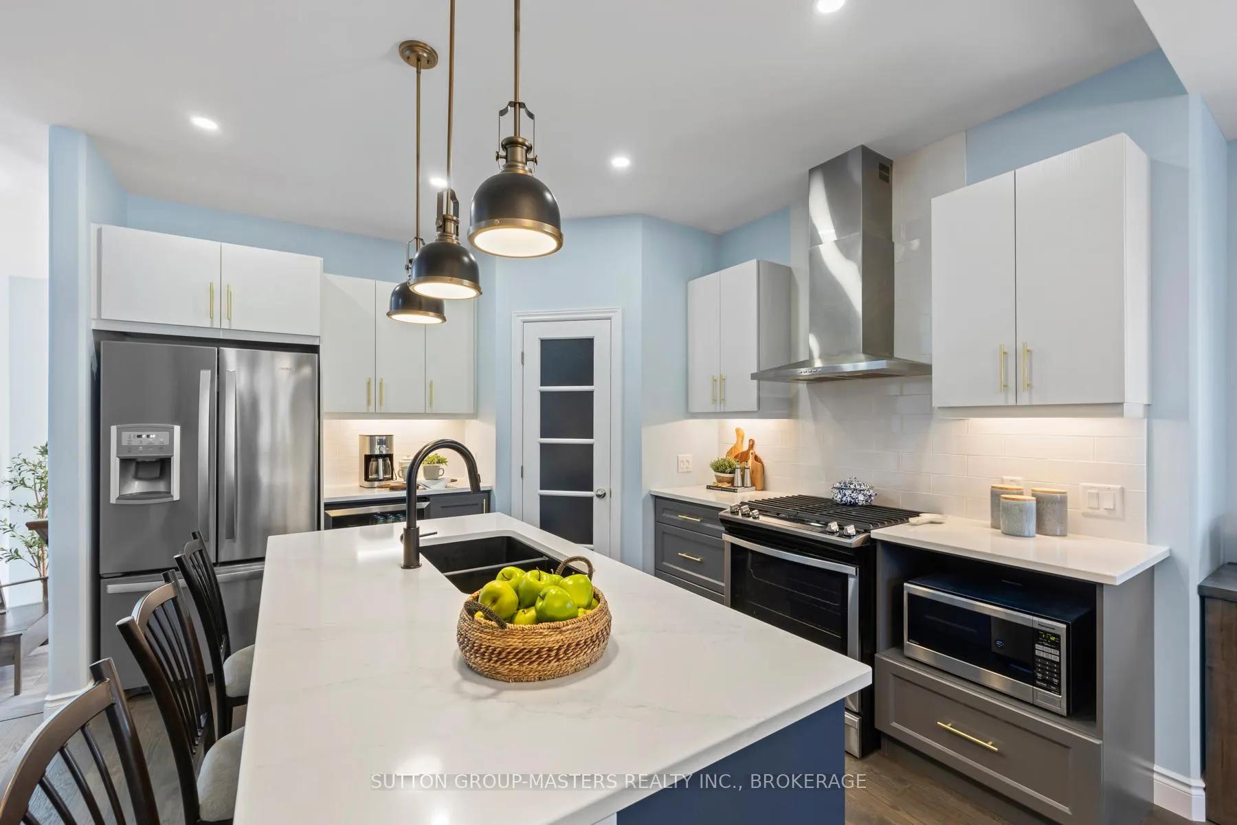 Photo 11 of 200 Mill Pond Place, Kingston, West of Sir John A. Blvd — HOMEH