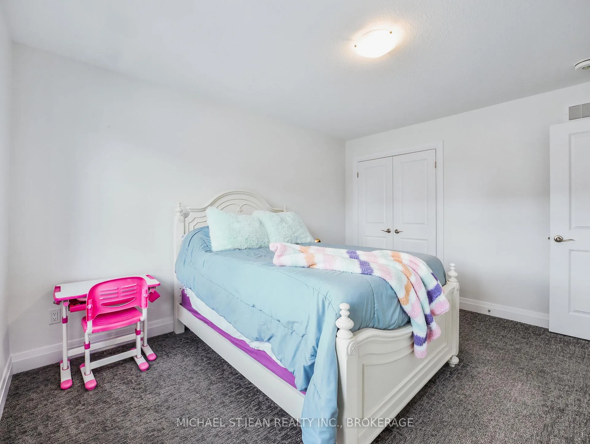 Photo 20 of 75 Monarch Woods Drive, Kitchener — HOMEH