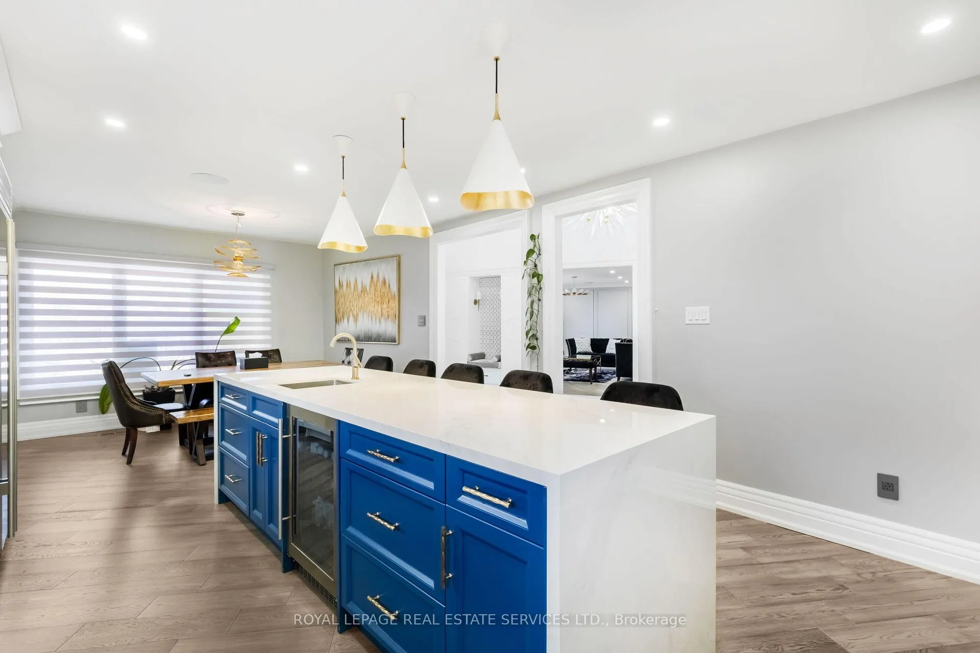 Photo 9 of 12 Julian Drive, Brampton, Bram East — HOMEH