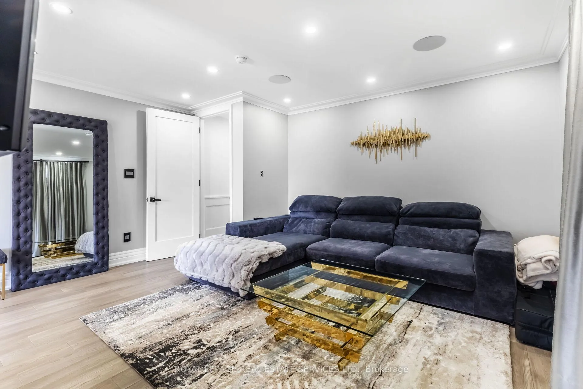 Photo 15 of 12 Julian Drive, Brampton, Bram East — HOMEH
