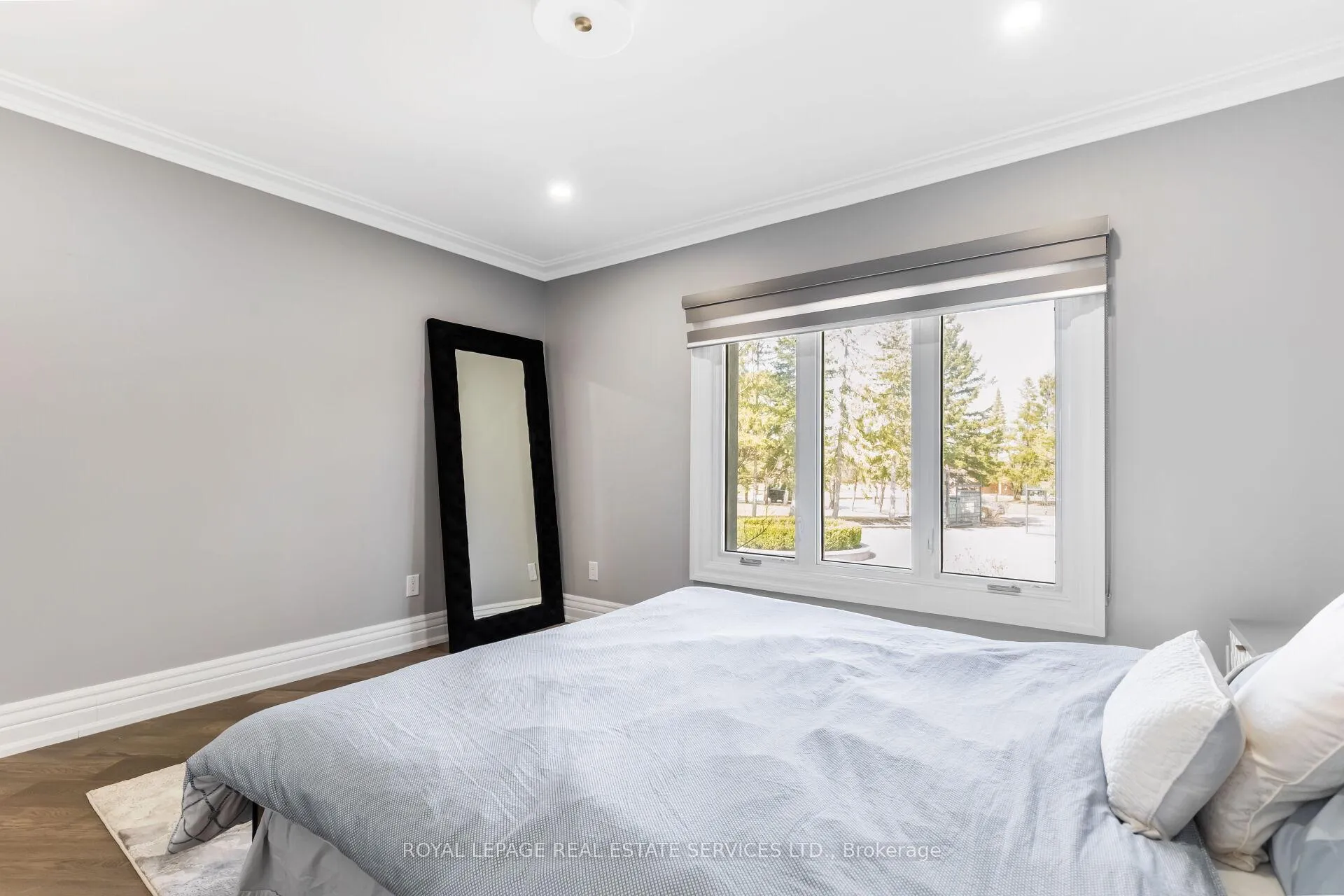Photo 25 of 12 Julian Drive, Brampton, Bram East — HOMEH