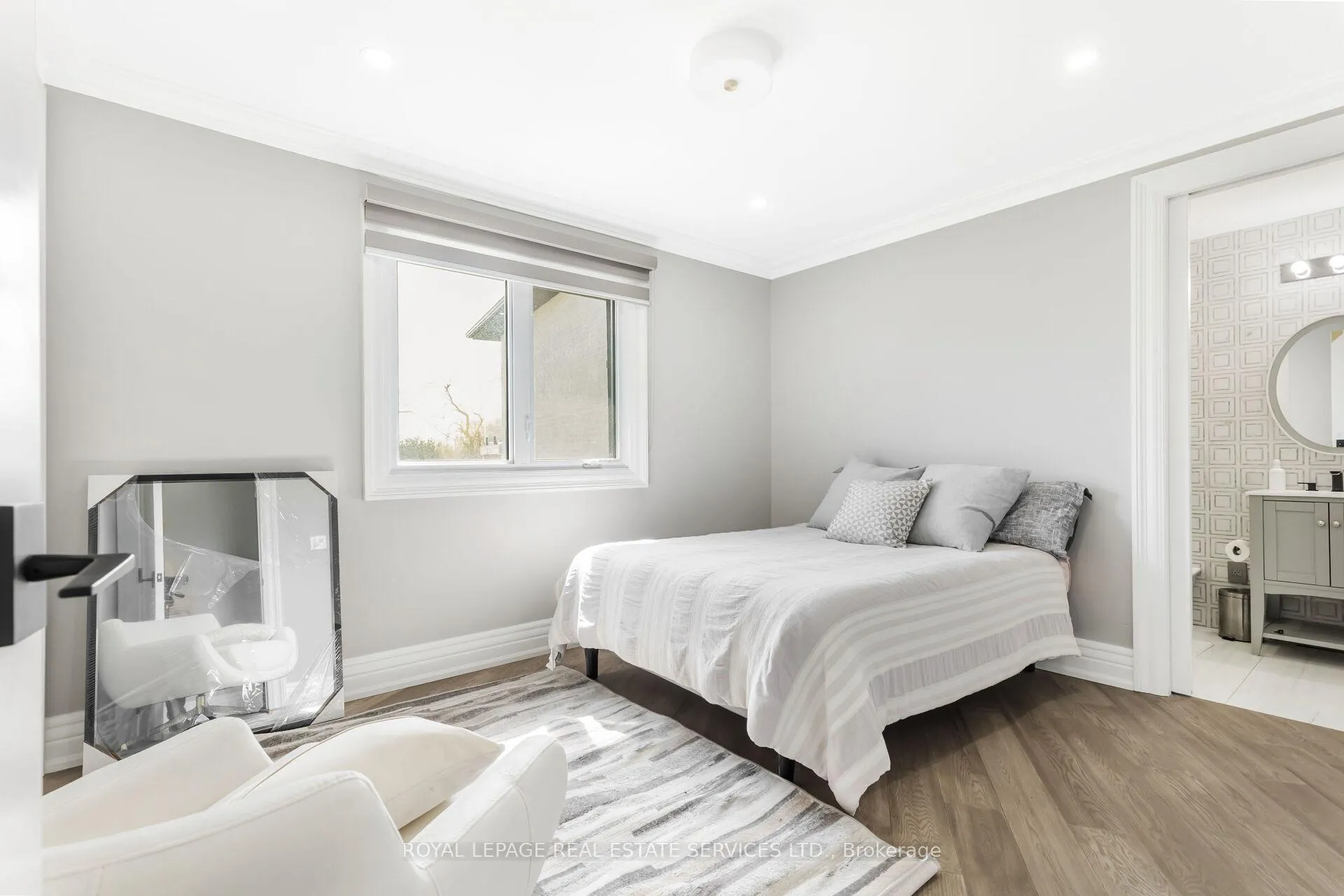 Photo 28 of 12 Julian Drive, Brampton, Bram East — HOMEH