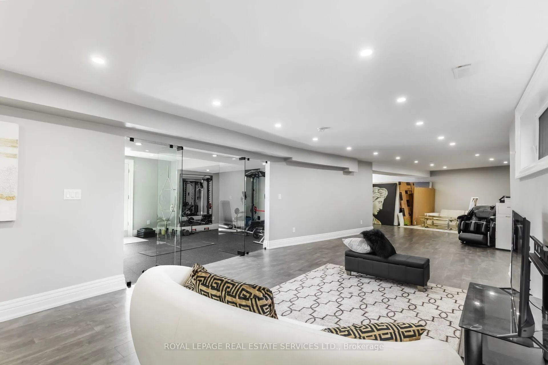 Photo 43 of 12 Julian Drive, Brampton, Bram East — HOMEH