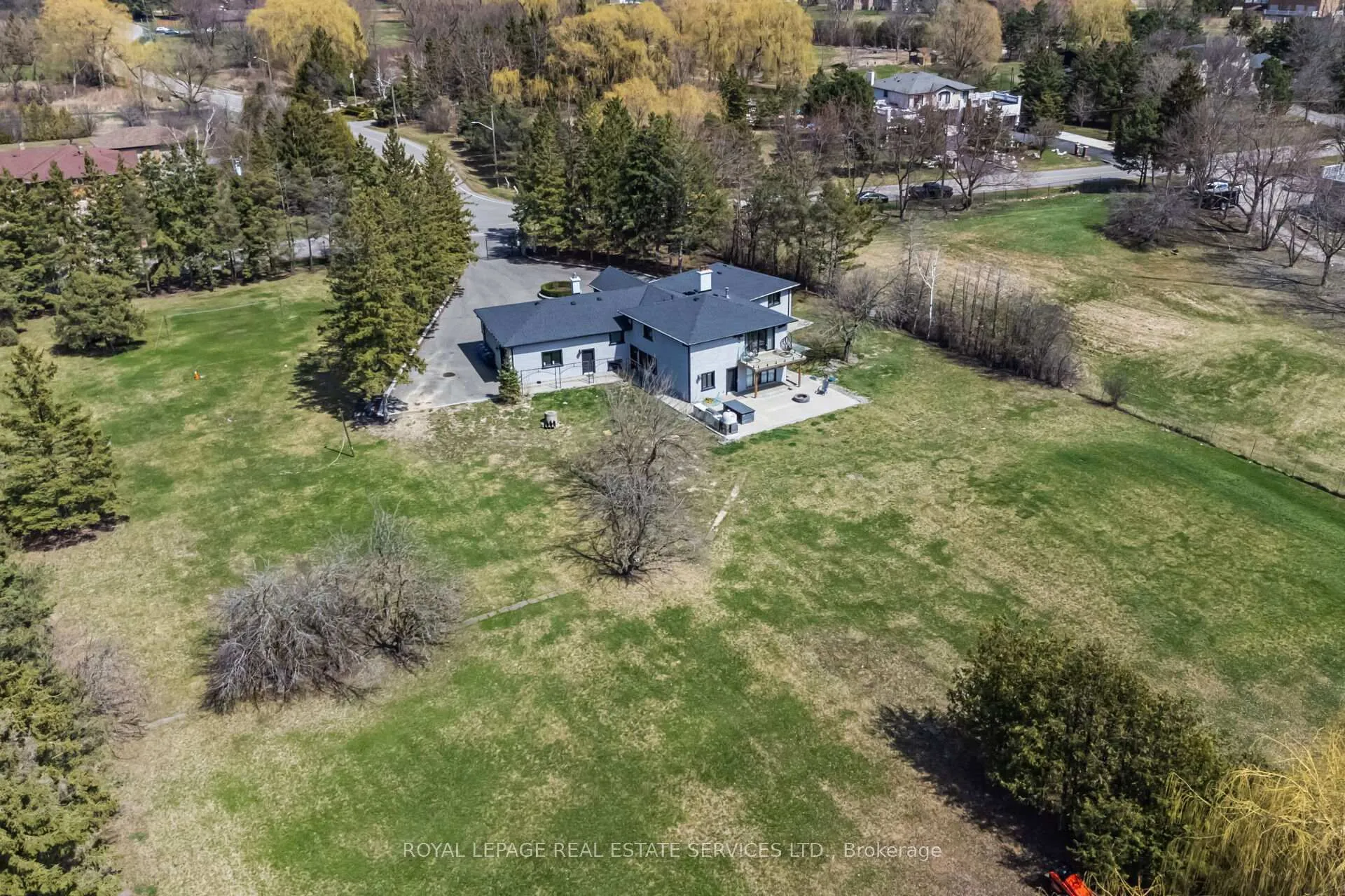 Photo 46 of 12 Julian Drive, Brampton, Bram East — HOMEH