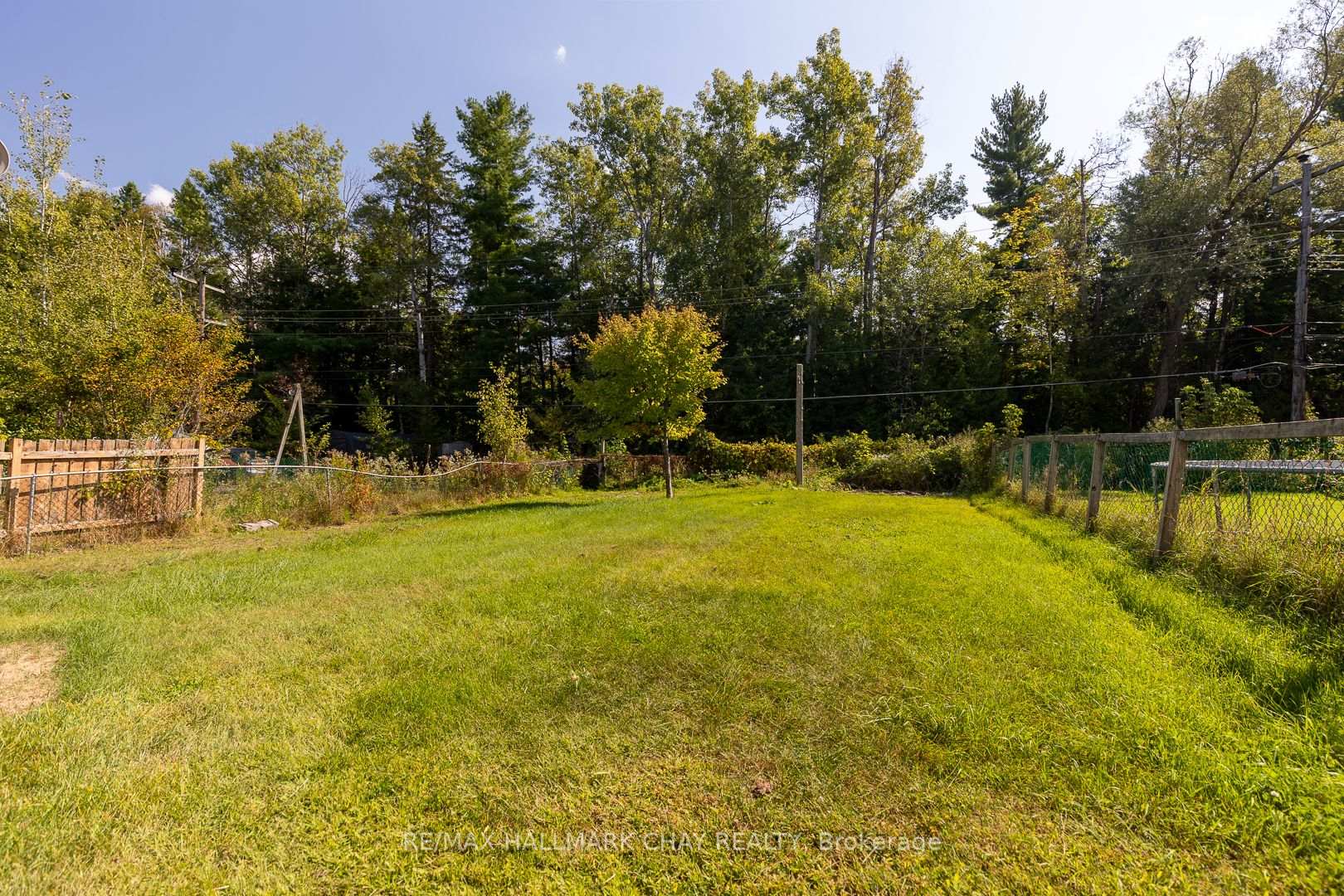 Photo 15 of 228D Cindy Lane, Essa, Angus — HOMEH