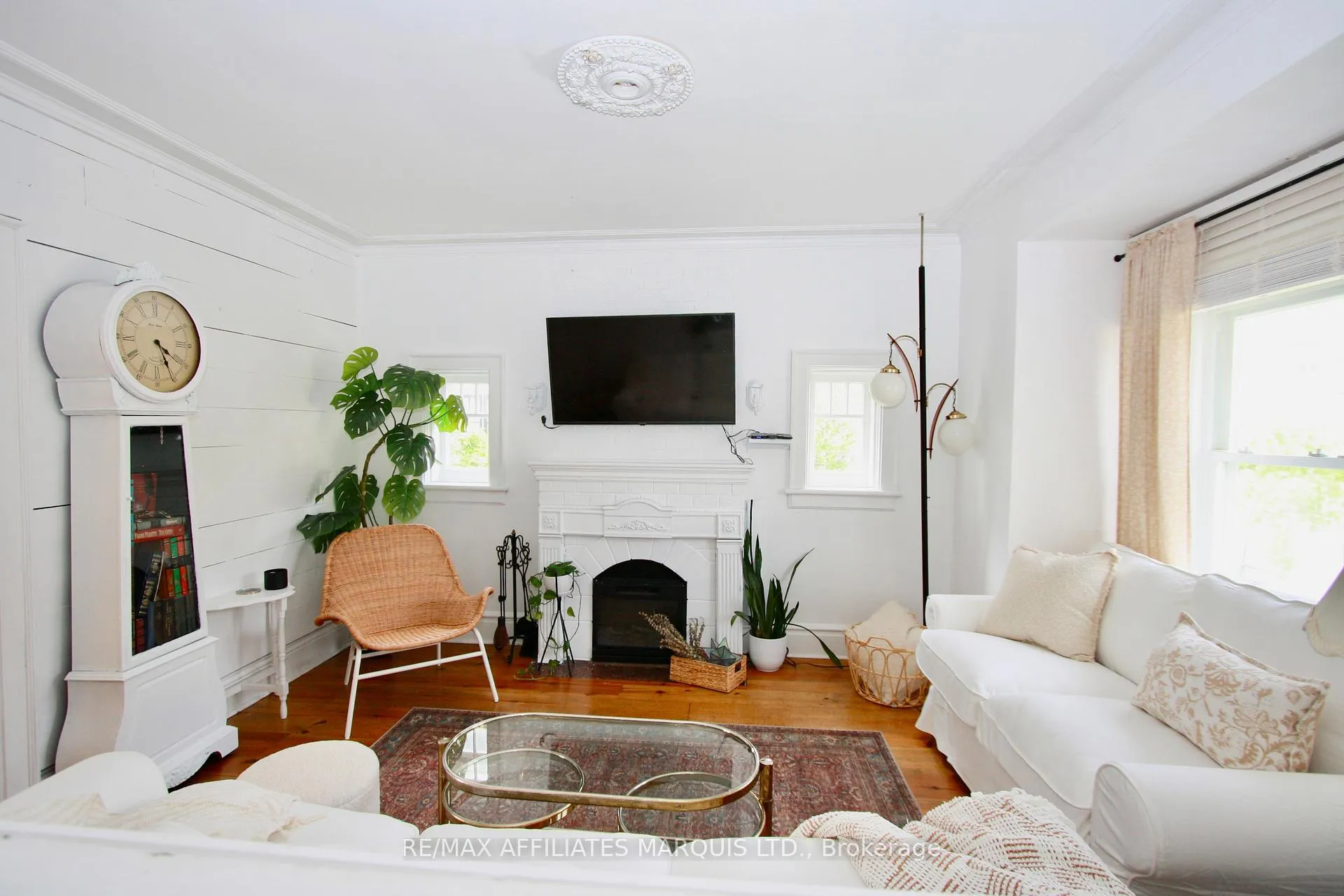 Photo 2 of 444 York Street, Cornwall — HOMEH