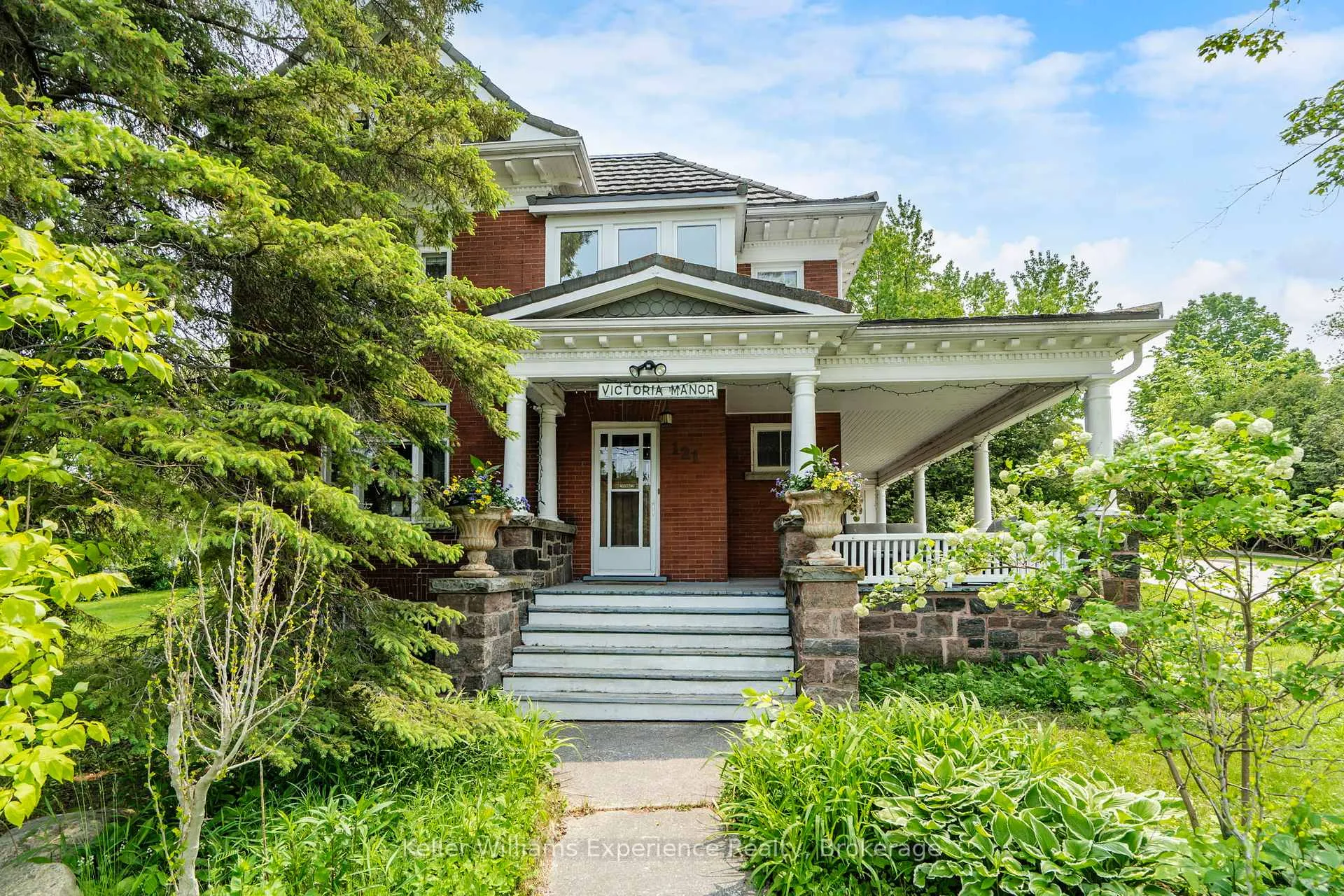 Photo 3 of 117&121 Richard Street, Tay, Victoria Harbour — HOMEH