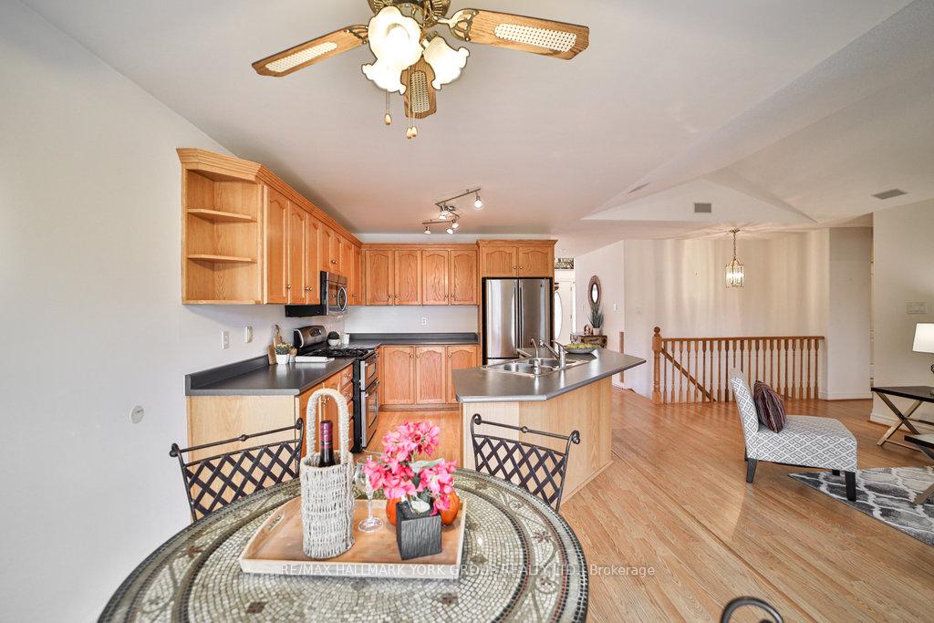 Photo 15 of 17 Ivygreen Road, Georgina, Keswick North — HOMEH