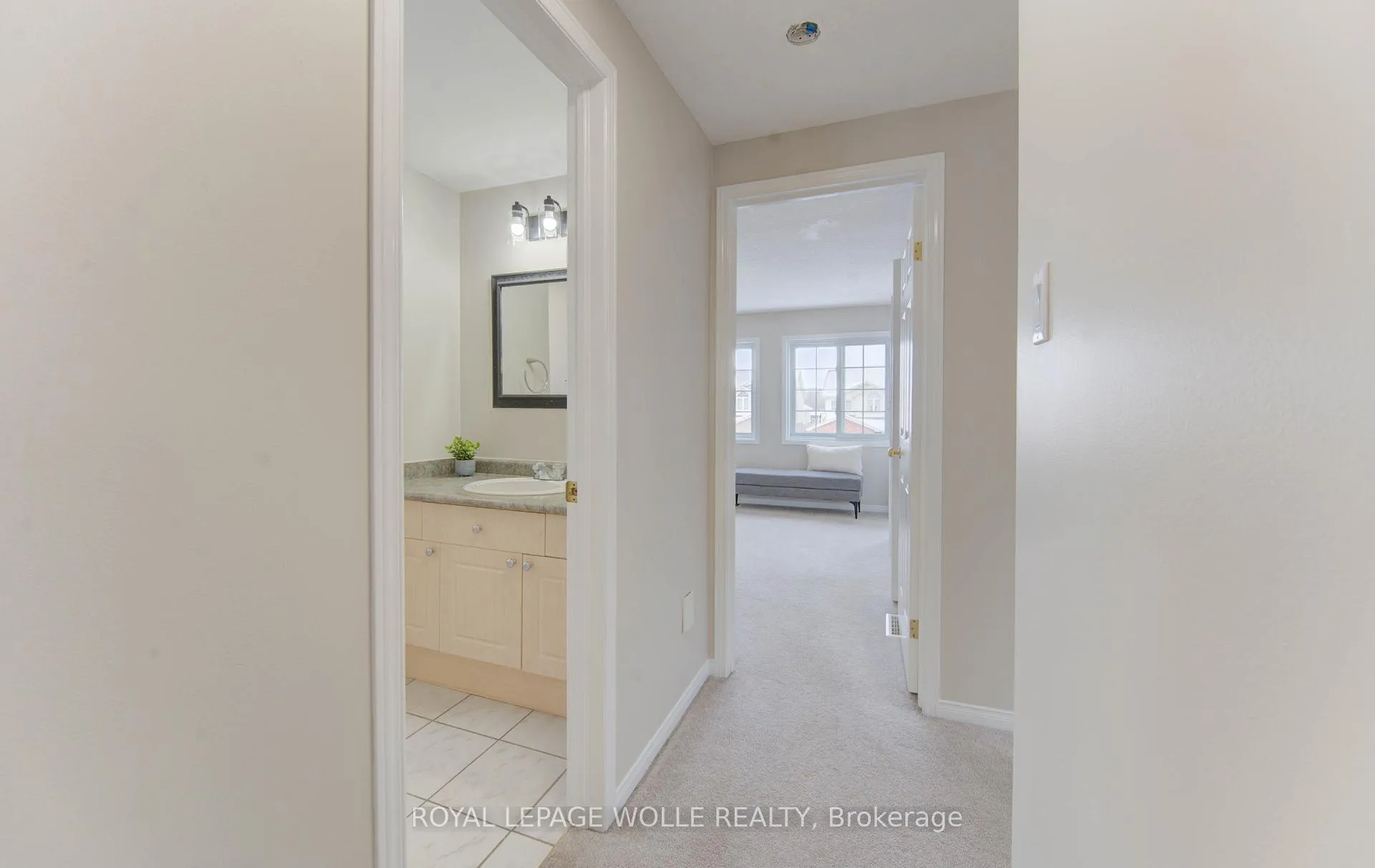 Photo 30 of 141 Mountain Laurel Crescent, Kitchener — HOMEH
