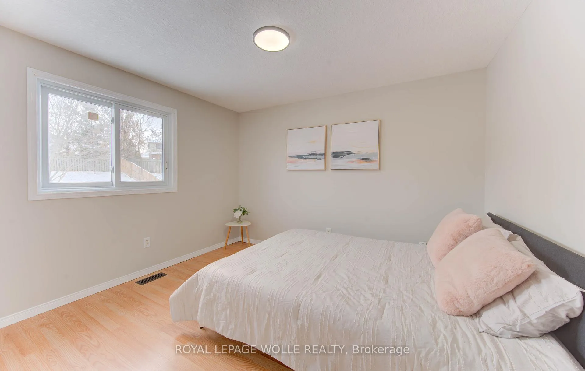 Photo 34 of 141 Mountain Laurel Crescent, Kitchener — HOMEH