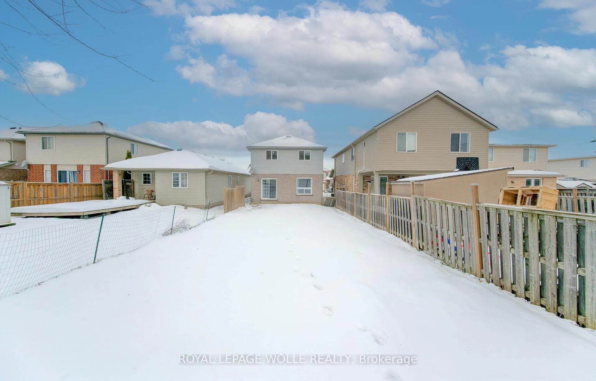 Photo 44 of 141 Mountain Laurel Crescent, Kitchener — HOMEH
