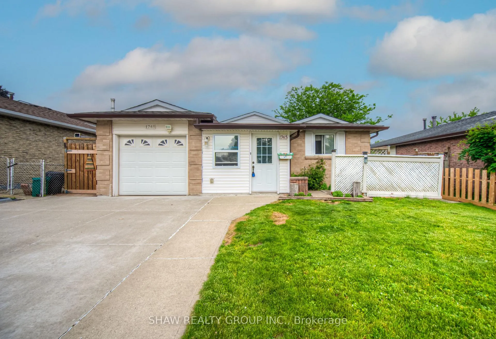 Photo 1 of 1745 Briarwood Drive, Cambridge — HOMEH