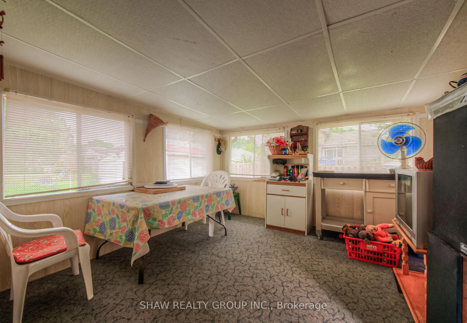 Photo 13 of 1745 Briarwood Drive, Cambridge — HOMEH