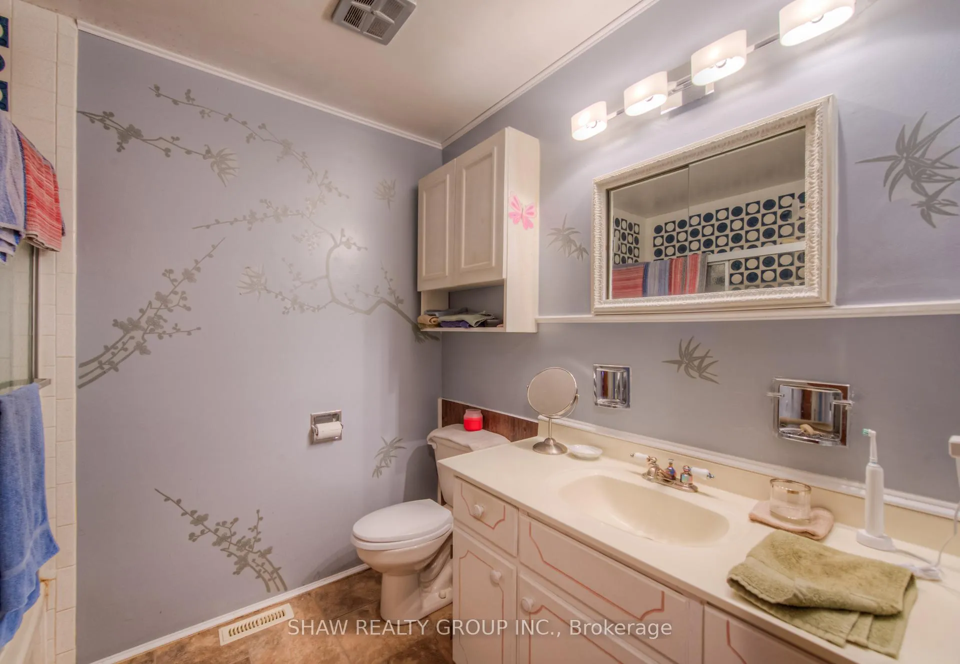 Photo 24 of 1745 Briarwood Drive, Cambridge — HOMEH
